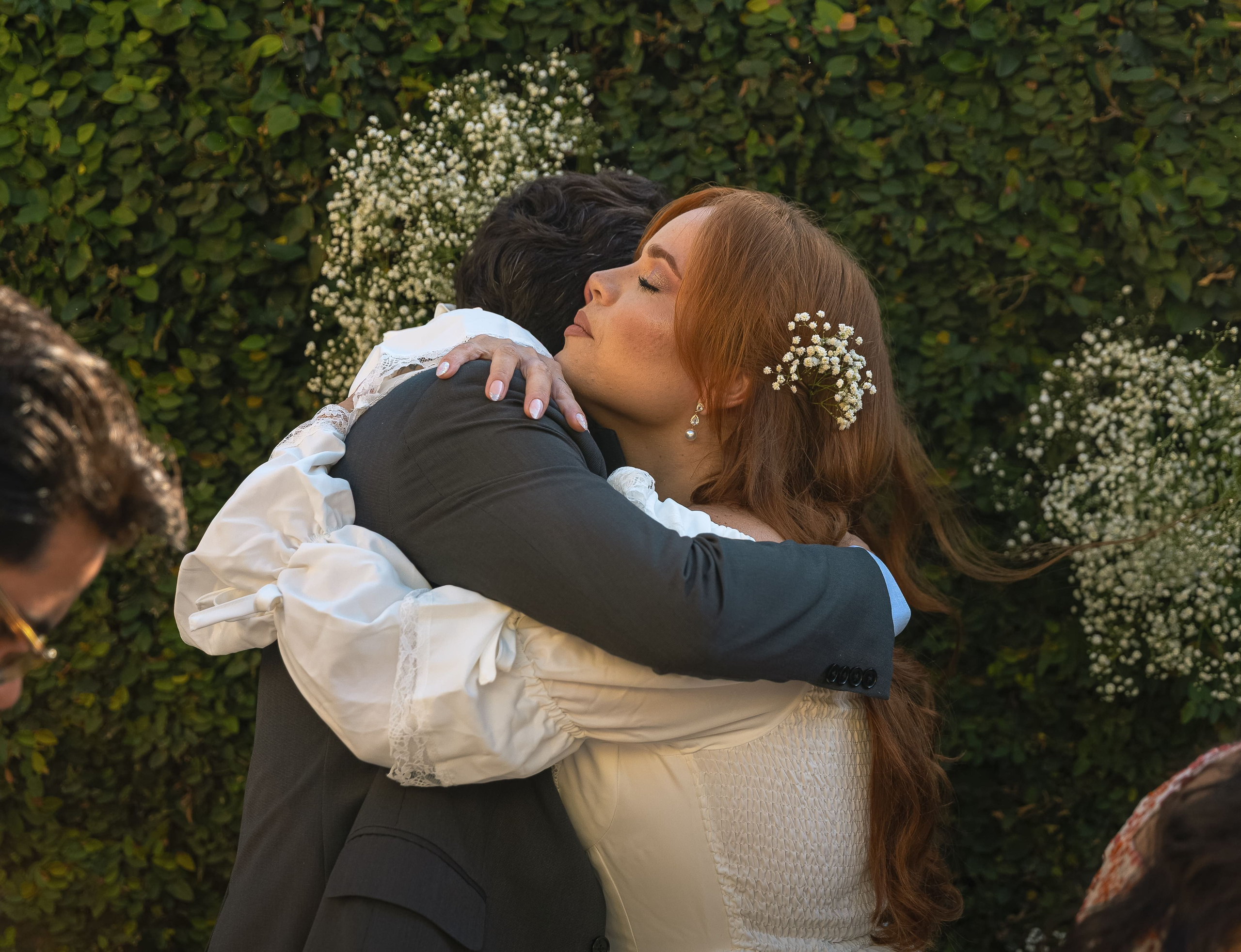 Fotógrafa de casamento em São Paulo, registrando cerimônia, celebração e momentos espontâneos com autenticidade. Fotografias para reviver cada emoção do casamento.