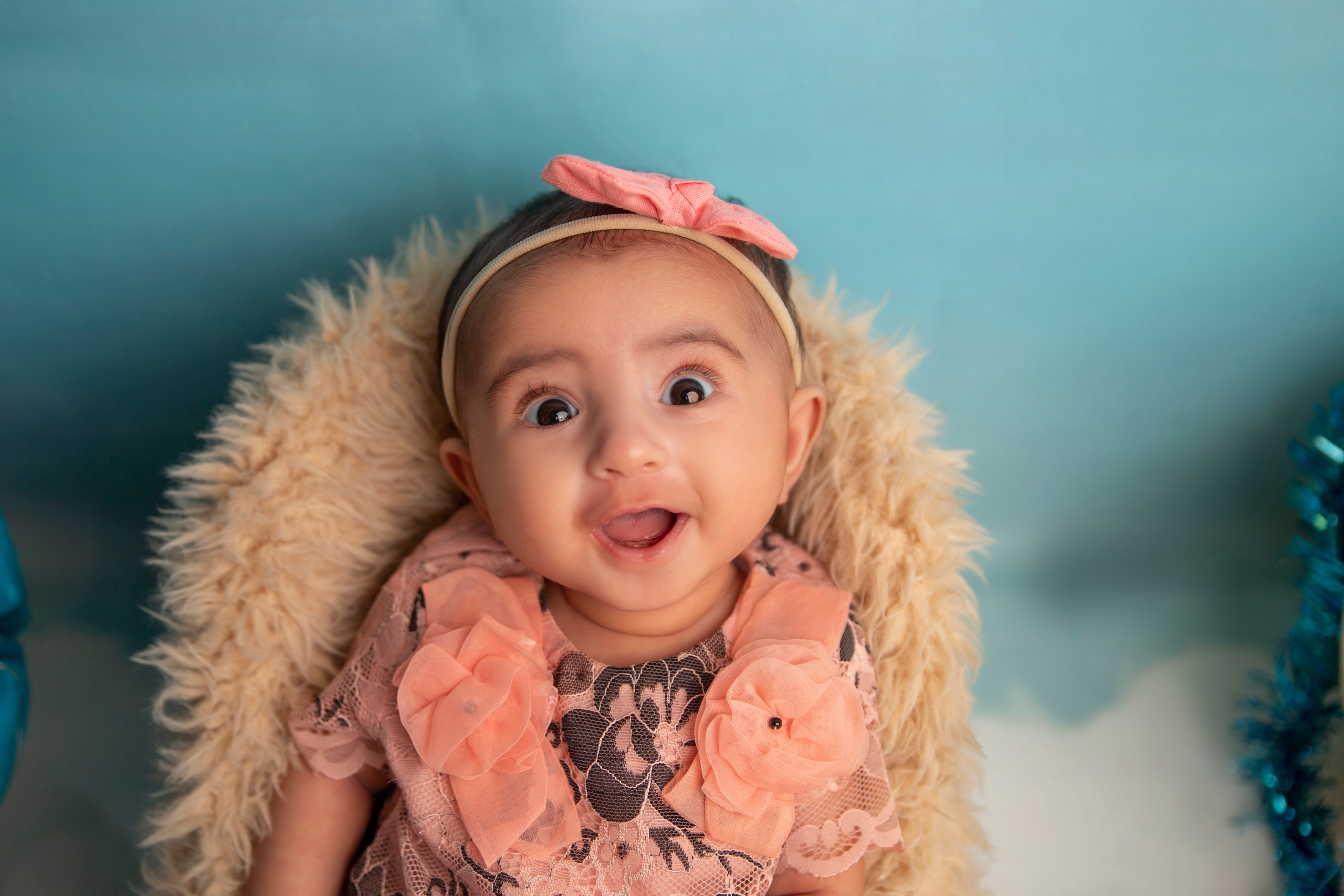 Newborns. Lifestyle and Family Photographer Faryal Saeed