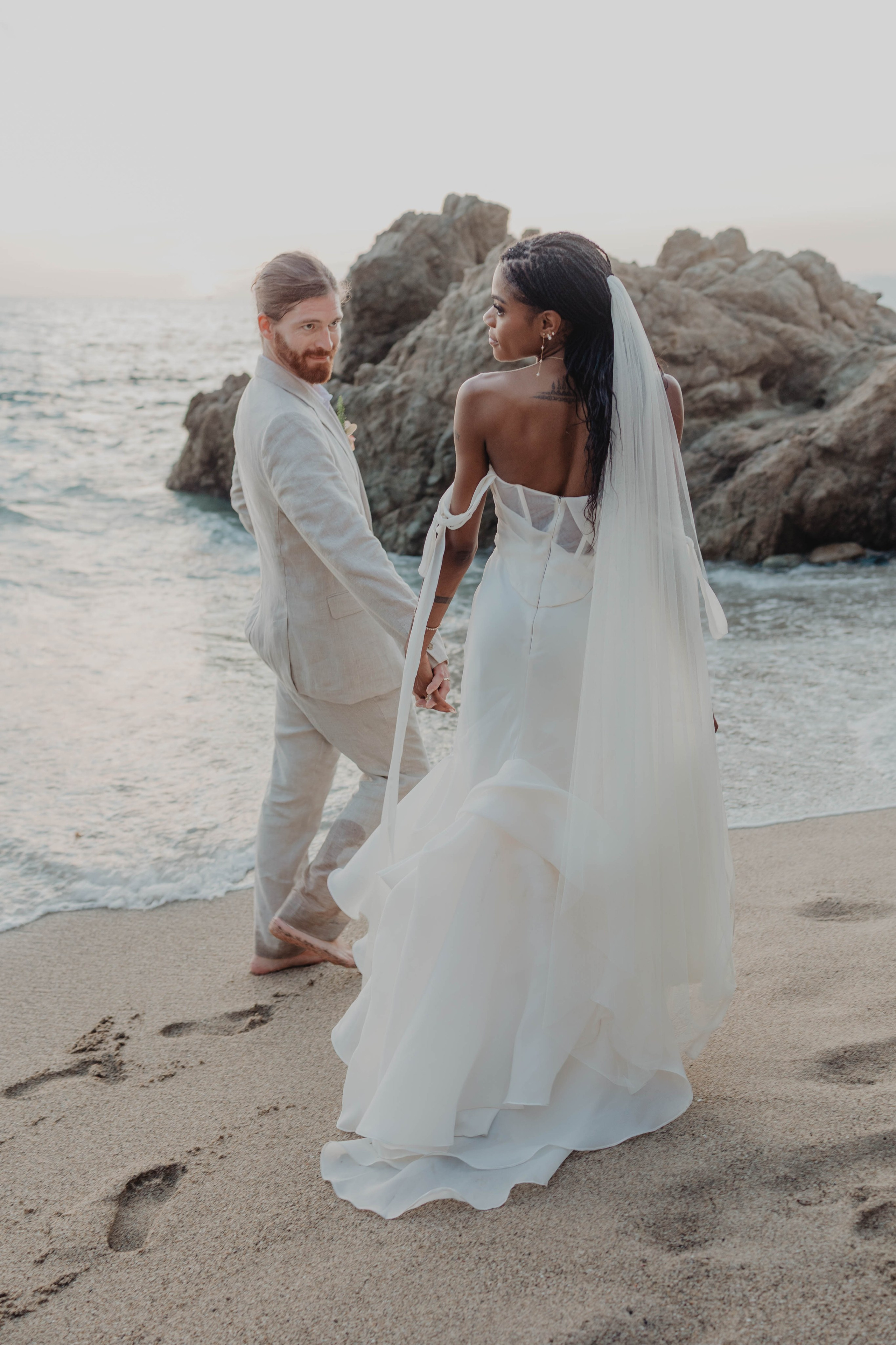 Casa Karma Wedding Photographer Puerto Vallarta 🤍. Fotógrafo de Bodas en Puerto Vallarta y Riviera Nayarit | VL photo & film
