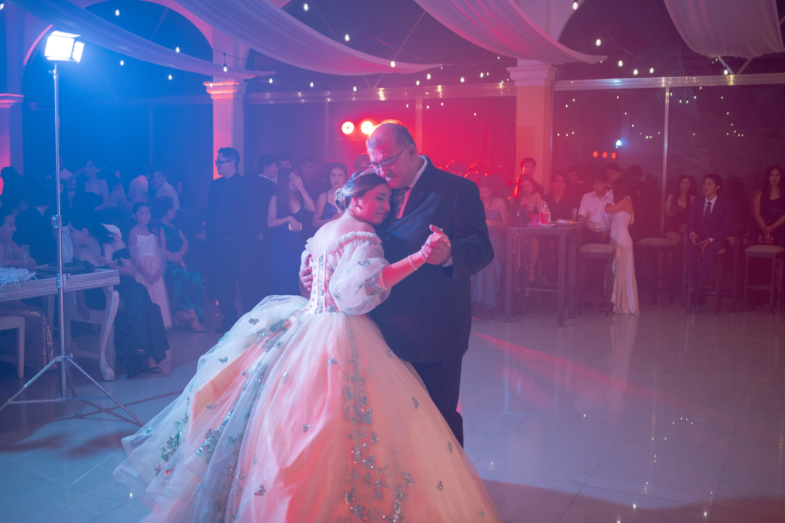 XV AÑOS ROMINA. Simón Enríquez Studio
