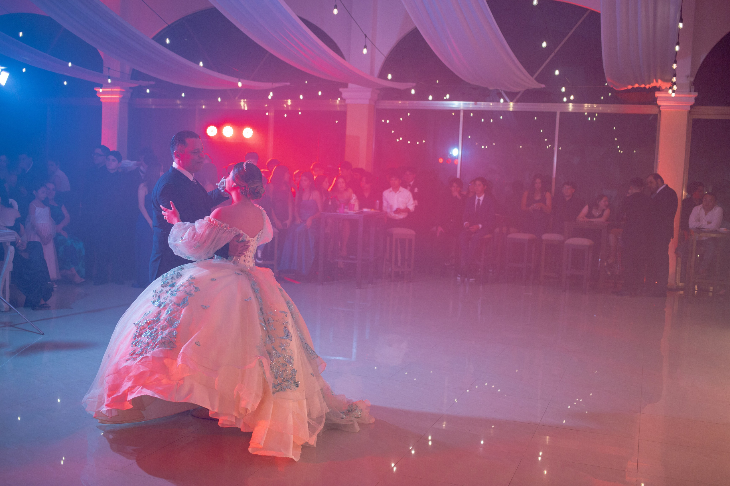XV AÑOS ROMINA. Simón Enríquez Studio