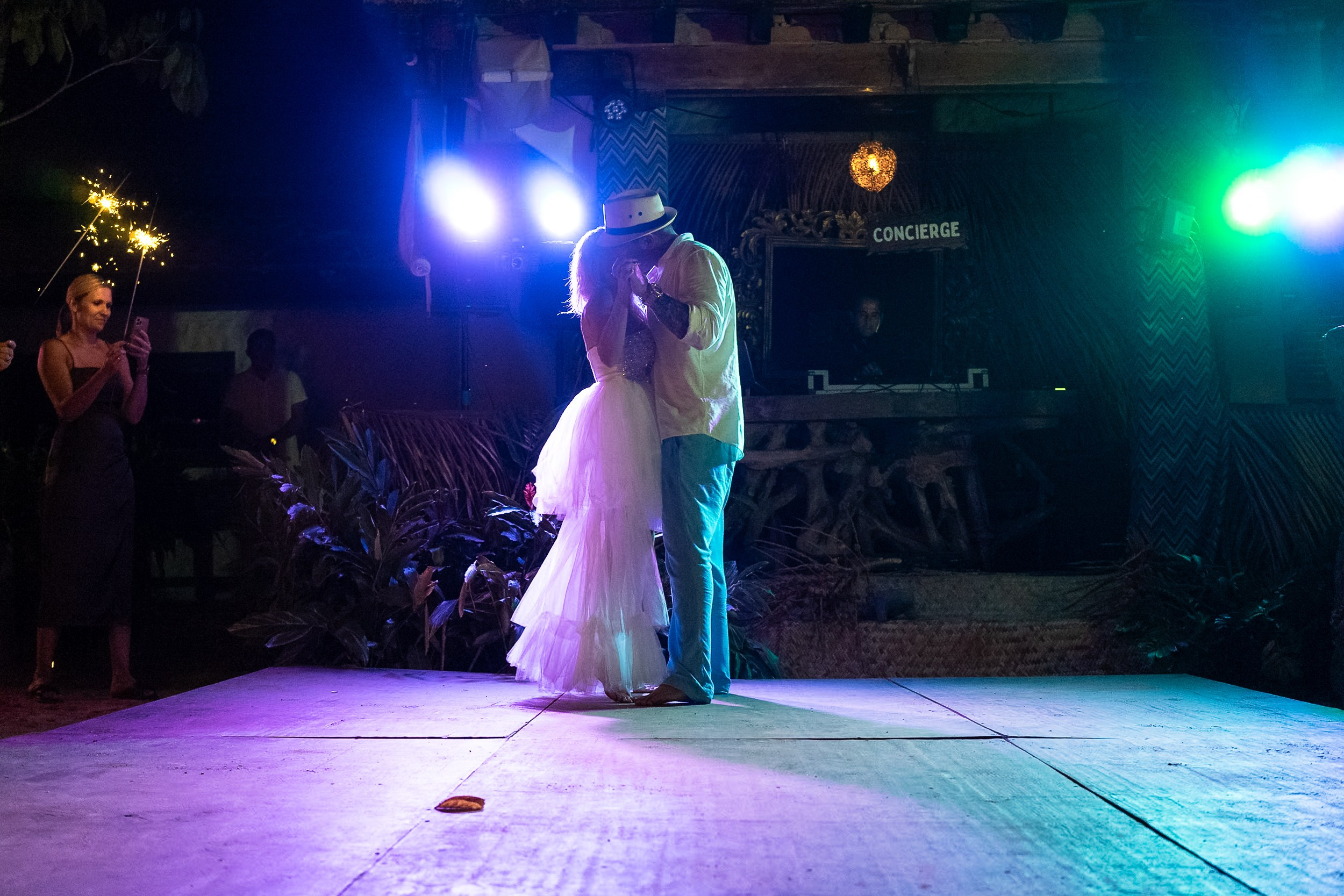 Aggie & Brian. Fotografía de Bodas Profesionales en Puerto Vallarta y Riviera Nayarit