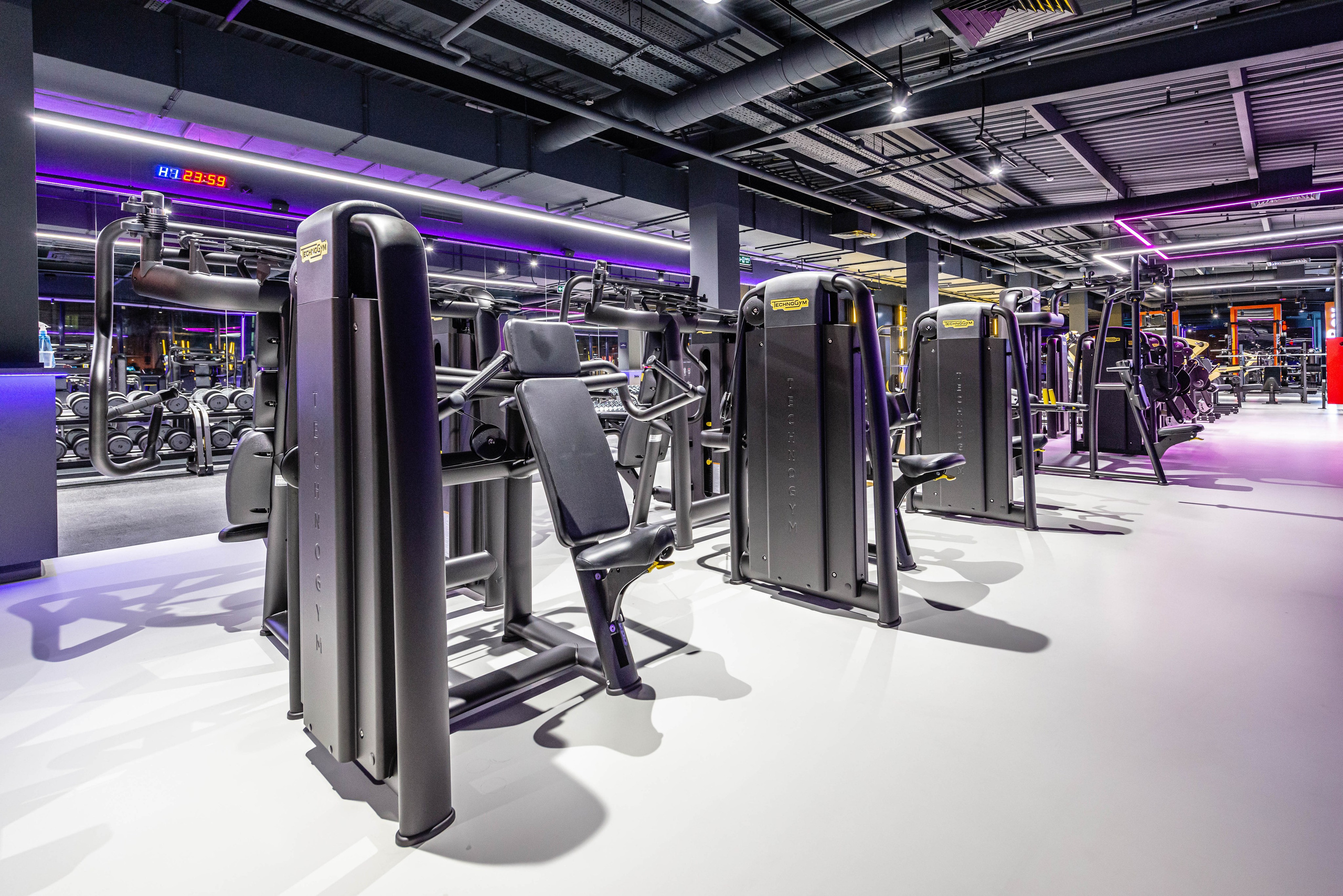 Фитнес-клуб DDX Fitness в Некрасовке. FOTÓGRAFO MÉXICO QUINTANA ROO