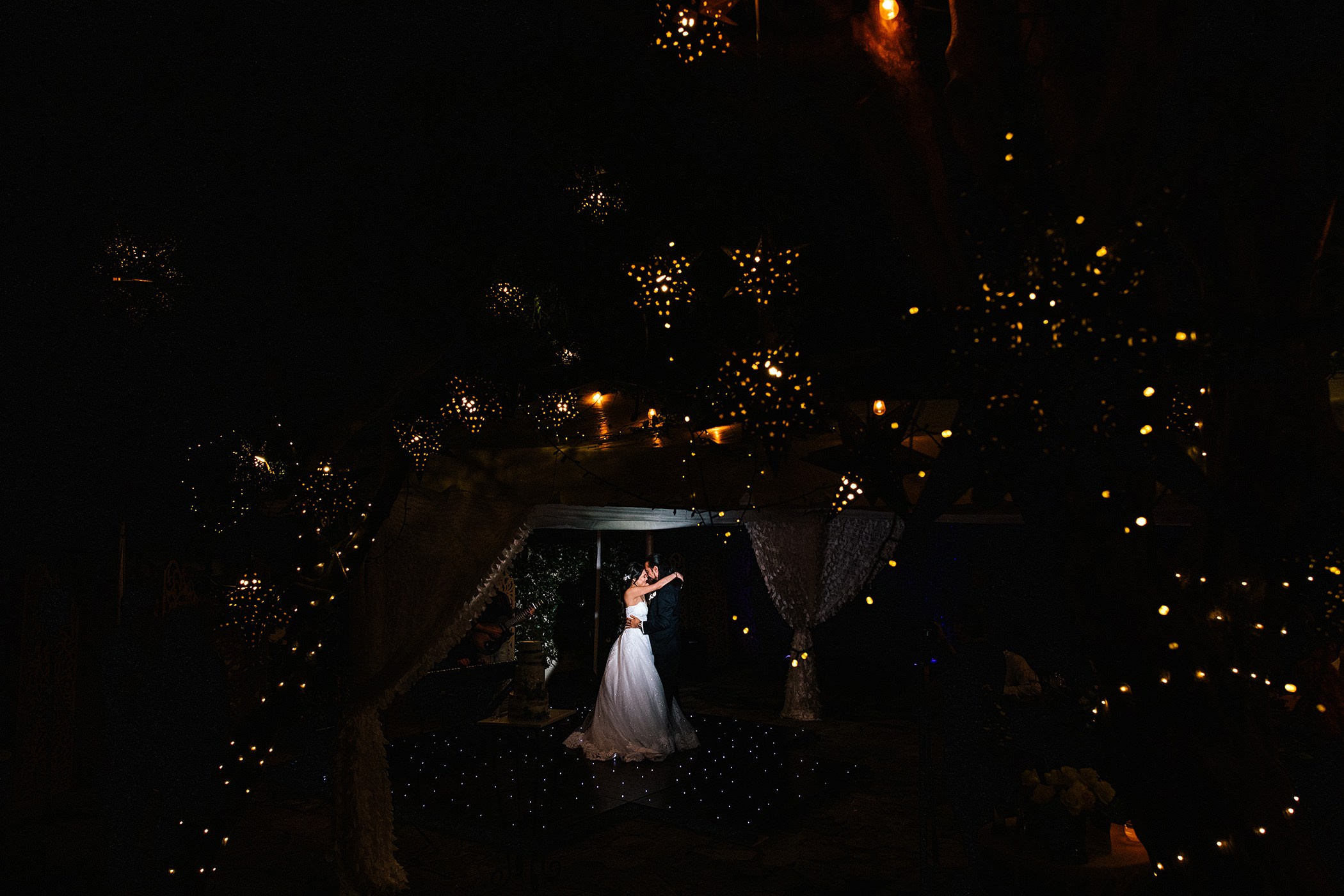 Formal. Wedding Photographer Ruth Preciado