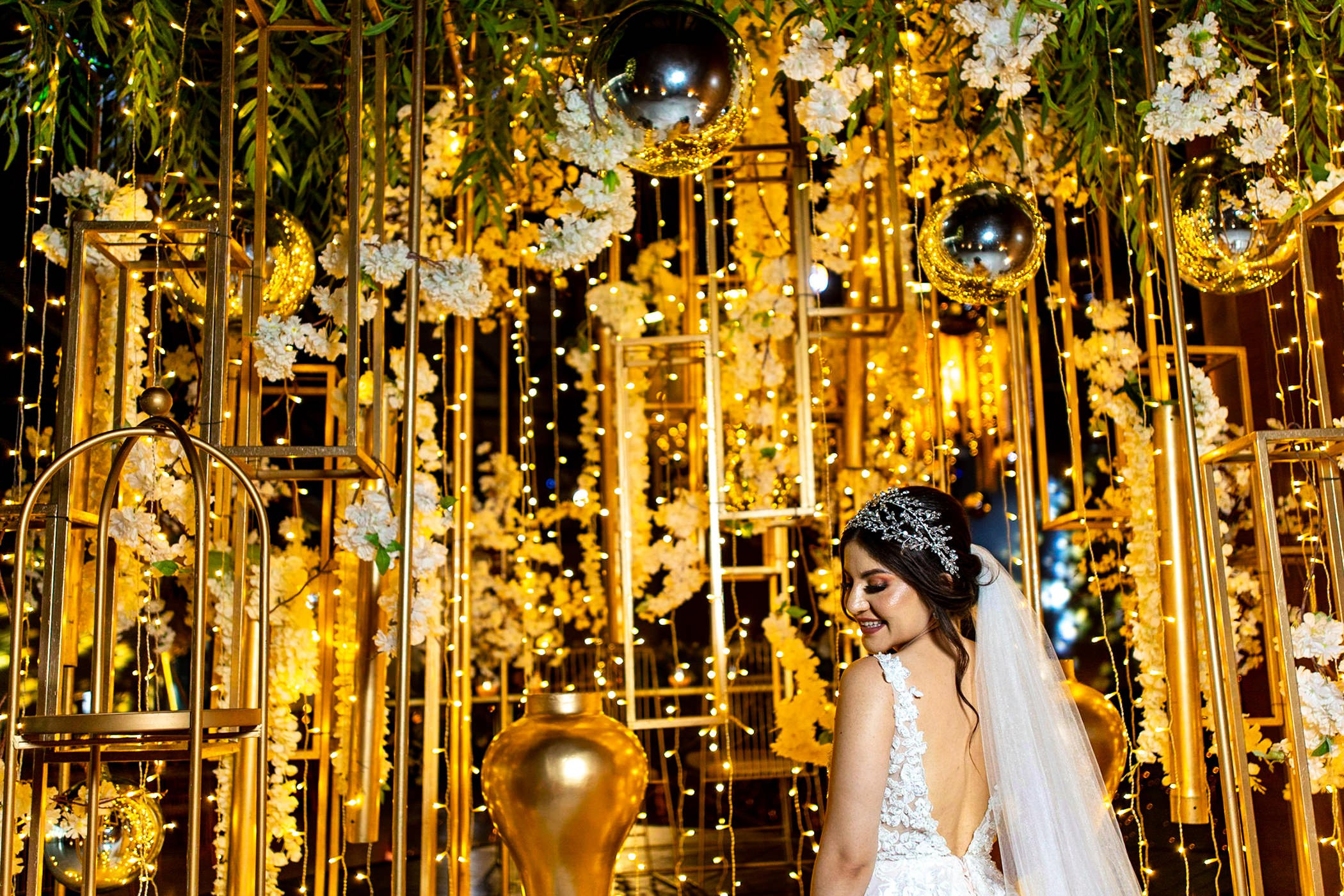 Formal. Wedding Photographer Ruth Preciado