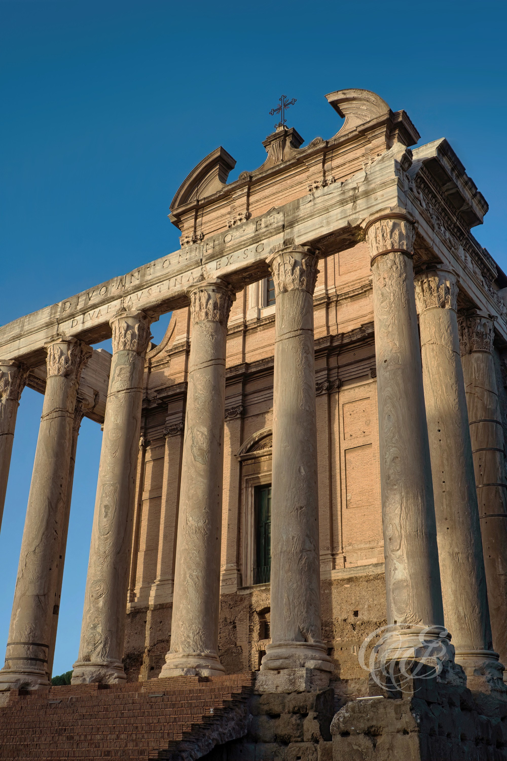 ITALY PHOTOGRAPHY — The Temple of Antoninus and Faustina — The Temple of Antoninus and Faustina, one of the best-preserved temples in the Roman Forum, reflecting the architectural legacy of Imperial Rome, Rome, Italy — Eduardo Bartoli Photography.