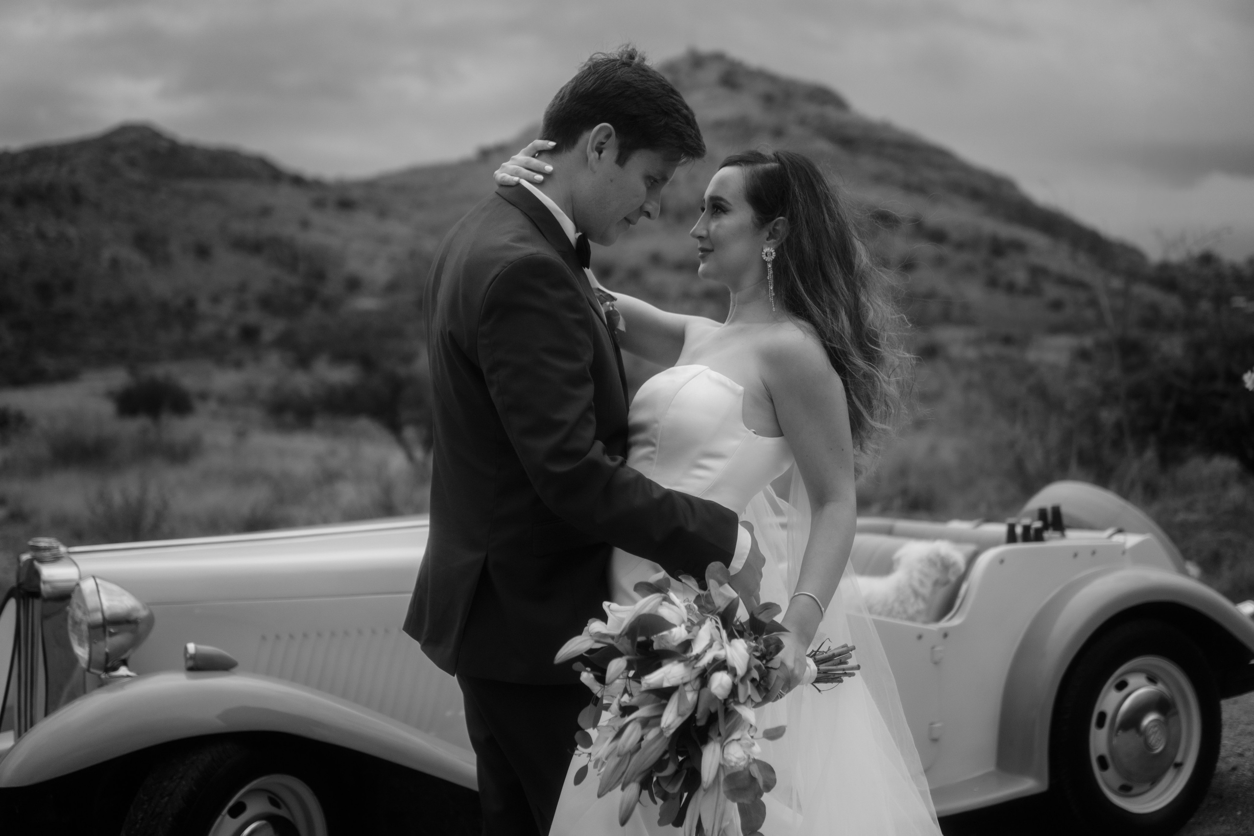 Jorge y Liliana. TWO MILLIMETERS