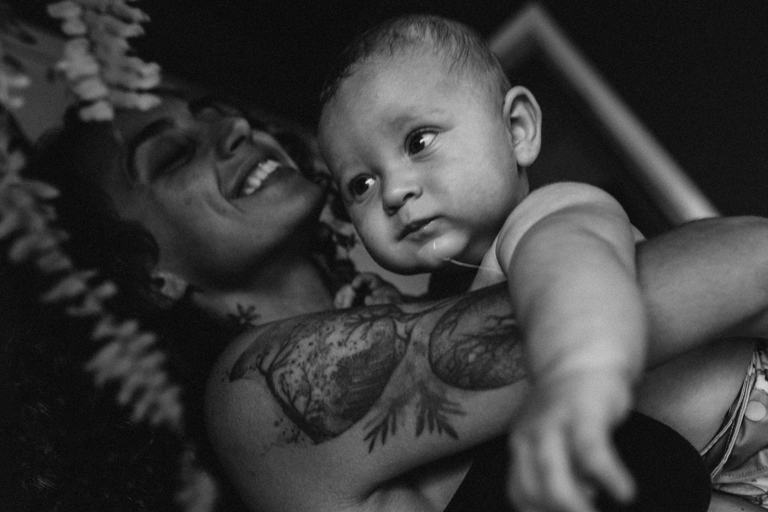 5 Meses do Aruã. Fotografa documental de familia e nascimento em Florianópolis SC Daria Ermolaev