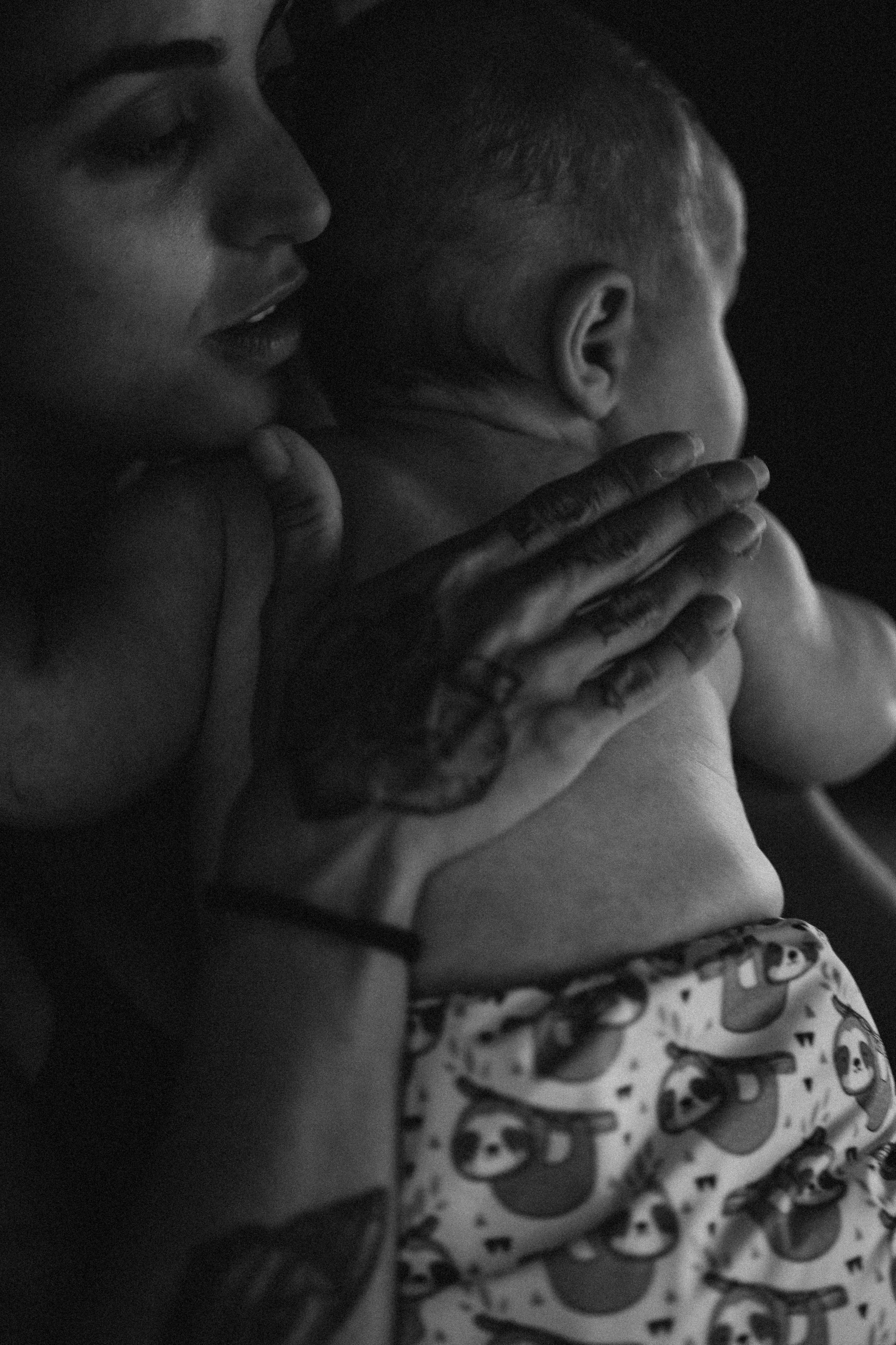 5 Meses do Aruã. Fotografa documental de familia e nascimento em Florianópolis SC Daria Ermolaev