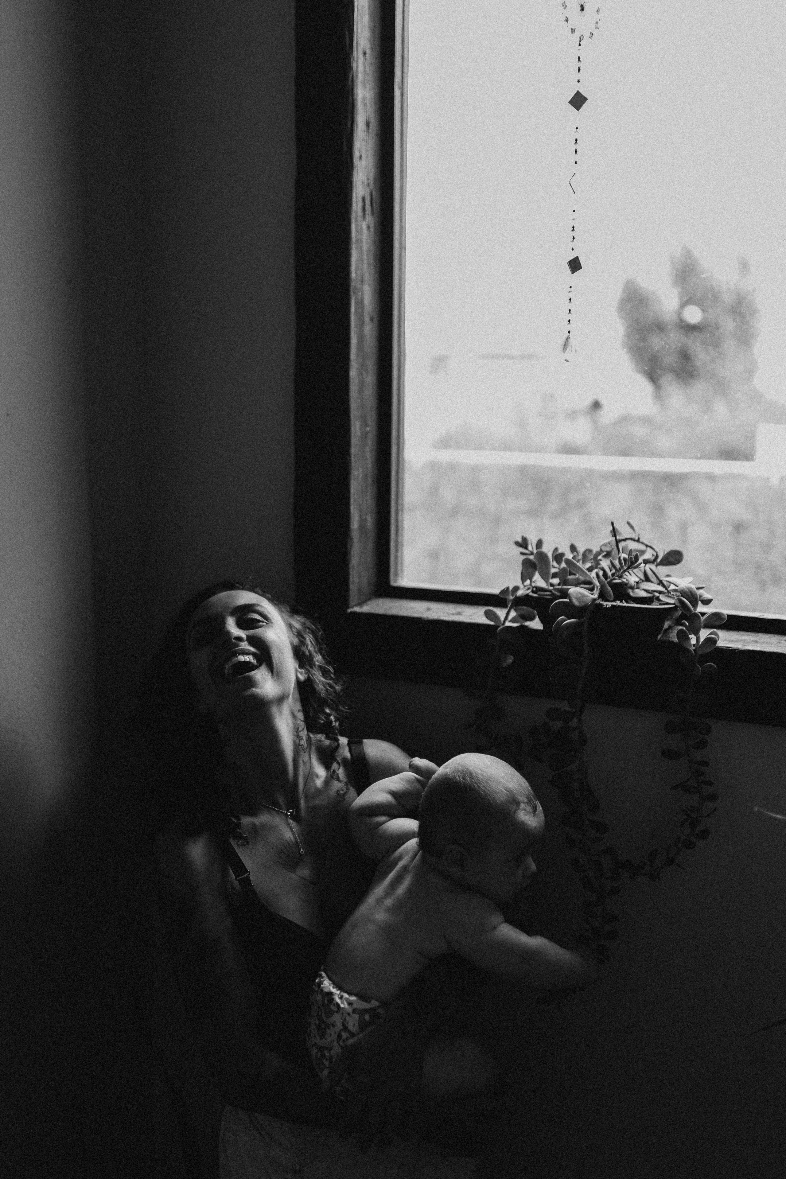 5 Meses do Aruã. Fotografa documental de familia e nascimento em Florianópolis SC Daria Ermolaev