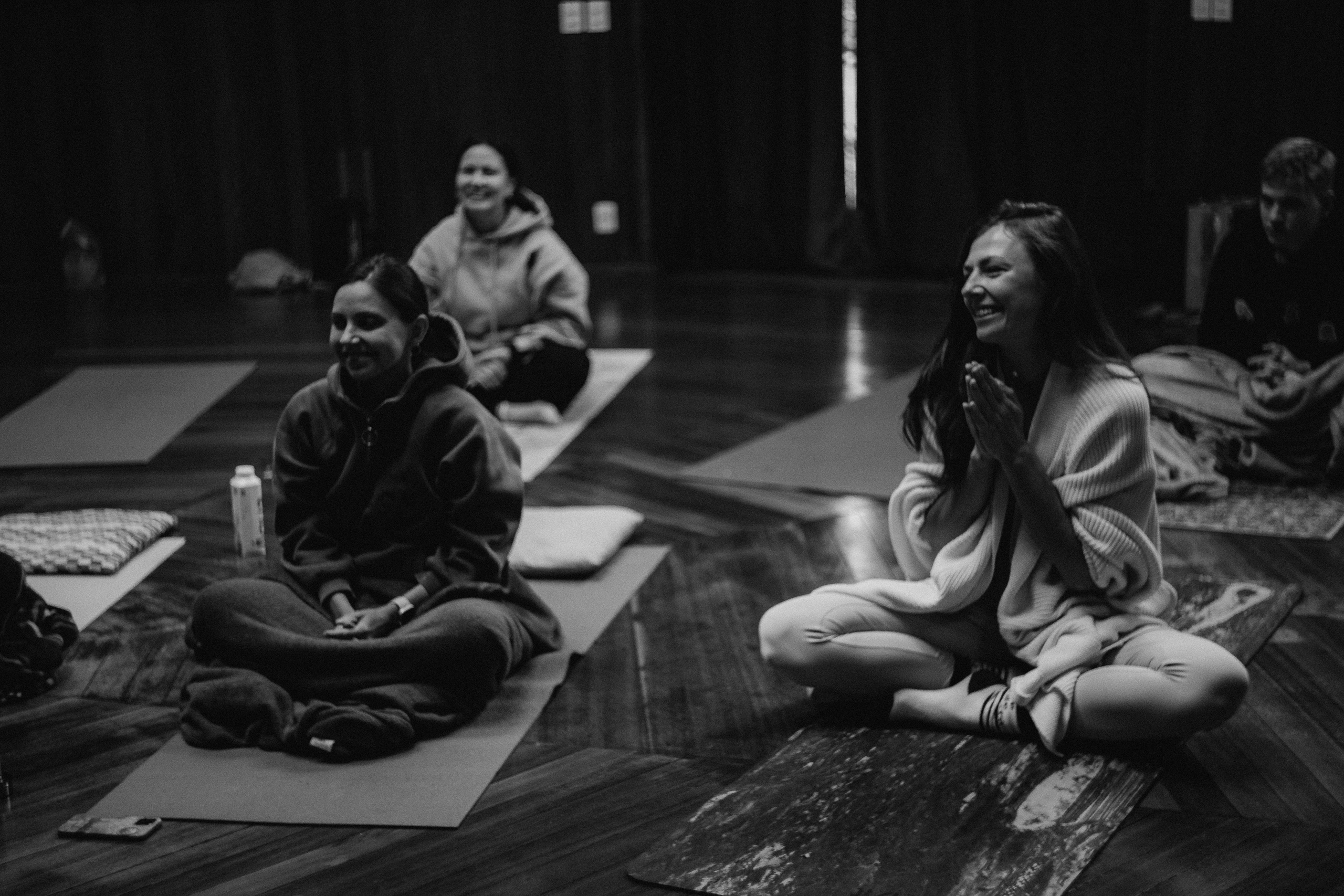 Cacau Yoga Sound @Aviva. Fotografa documental de familia e nascimento em Florianópolis SC Daria Ermolaev