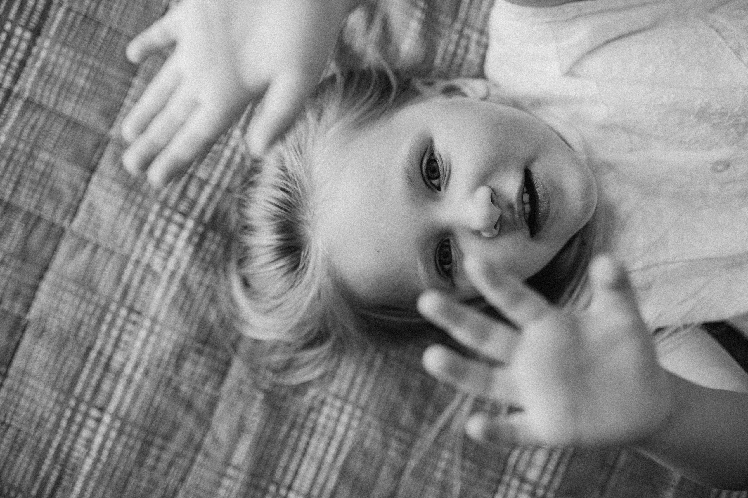 Brazilian story of a big russian family. Fotografa de família e crianças em Florianópolis SC Daria Ermolaev