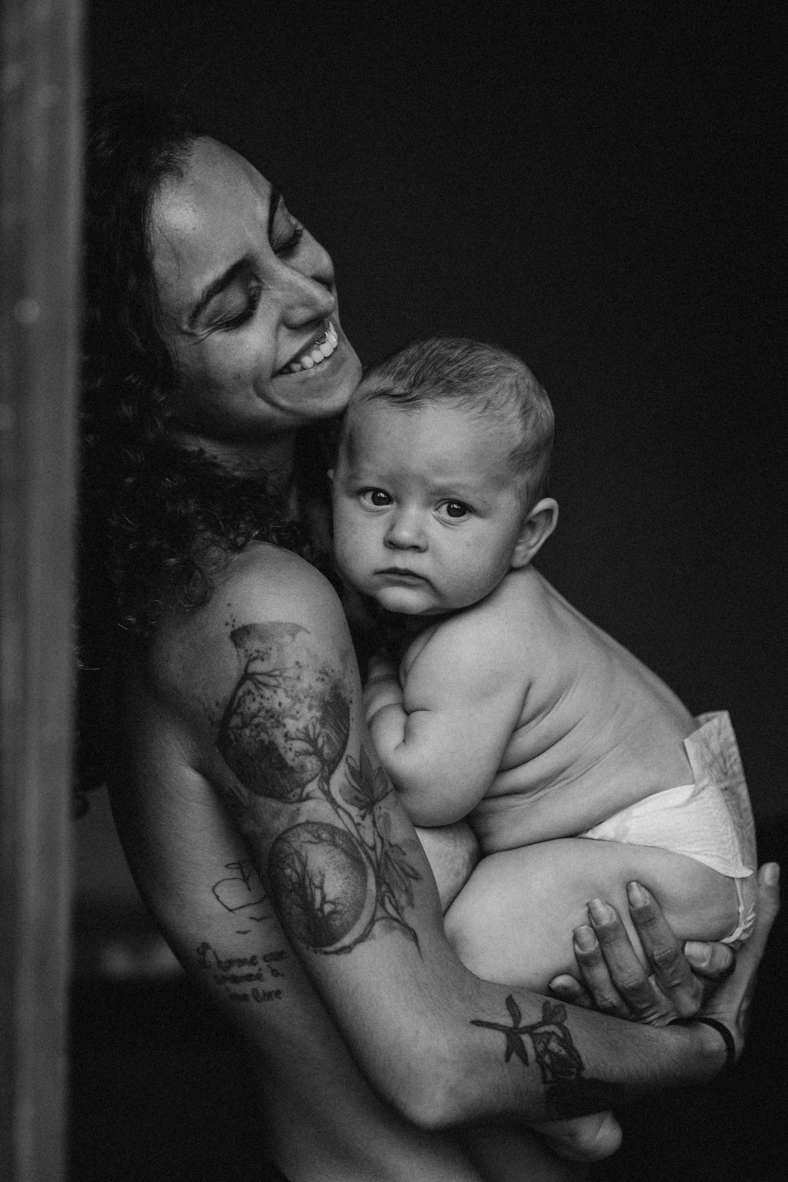 5 Meses do Aruã. Fotografa documental de familia e nascimento em Florianópolis SC Daria Ermolaev