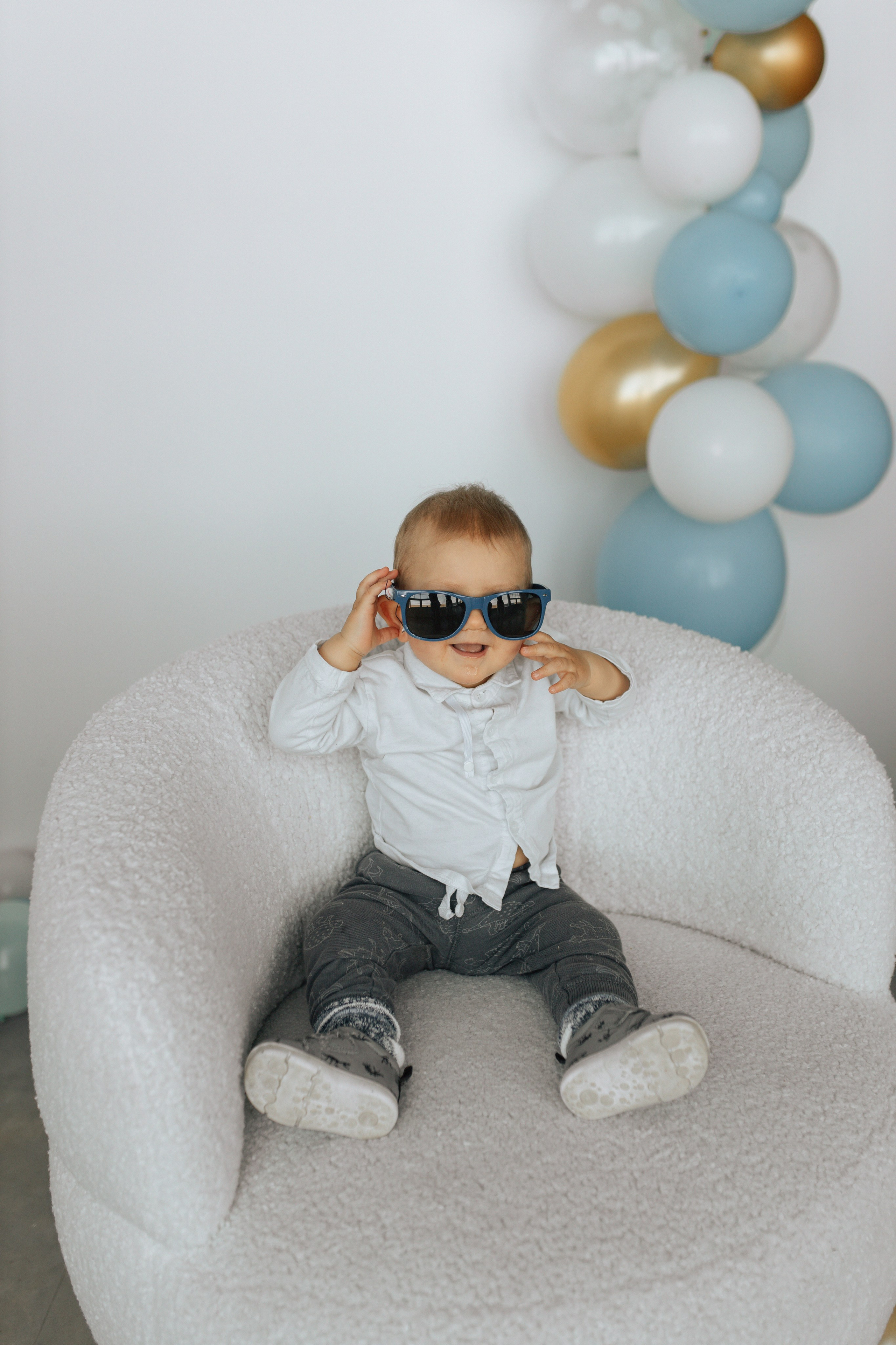 Aleksandr’s first birthday. Photographer Elvira Hryshchenko