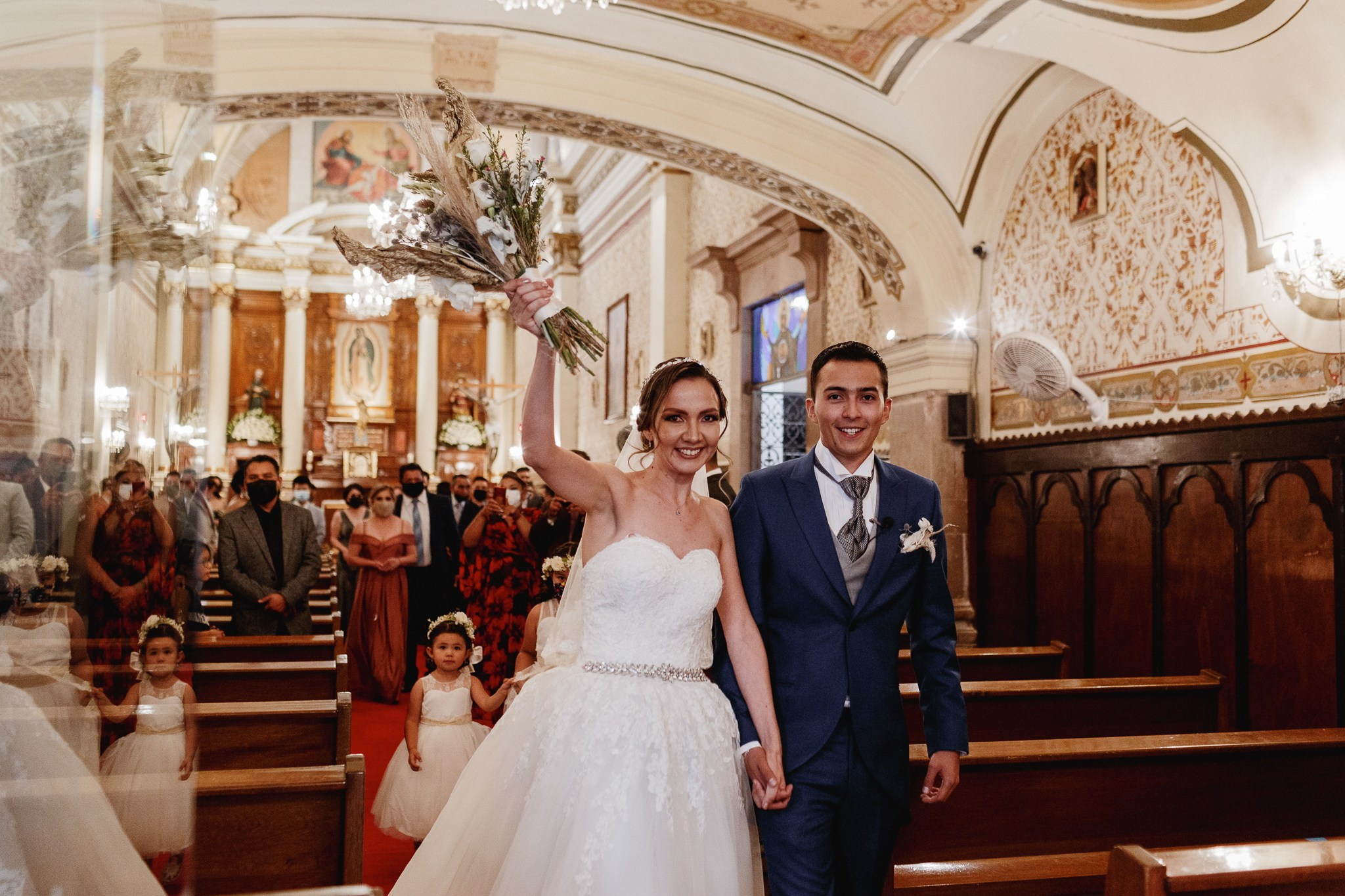 Paola y Juan Carlos: Boda en San Luis Potosí - Jardin los Olivos. Fotógrafo de bodas