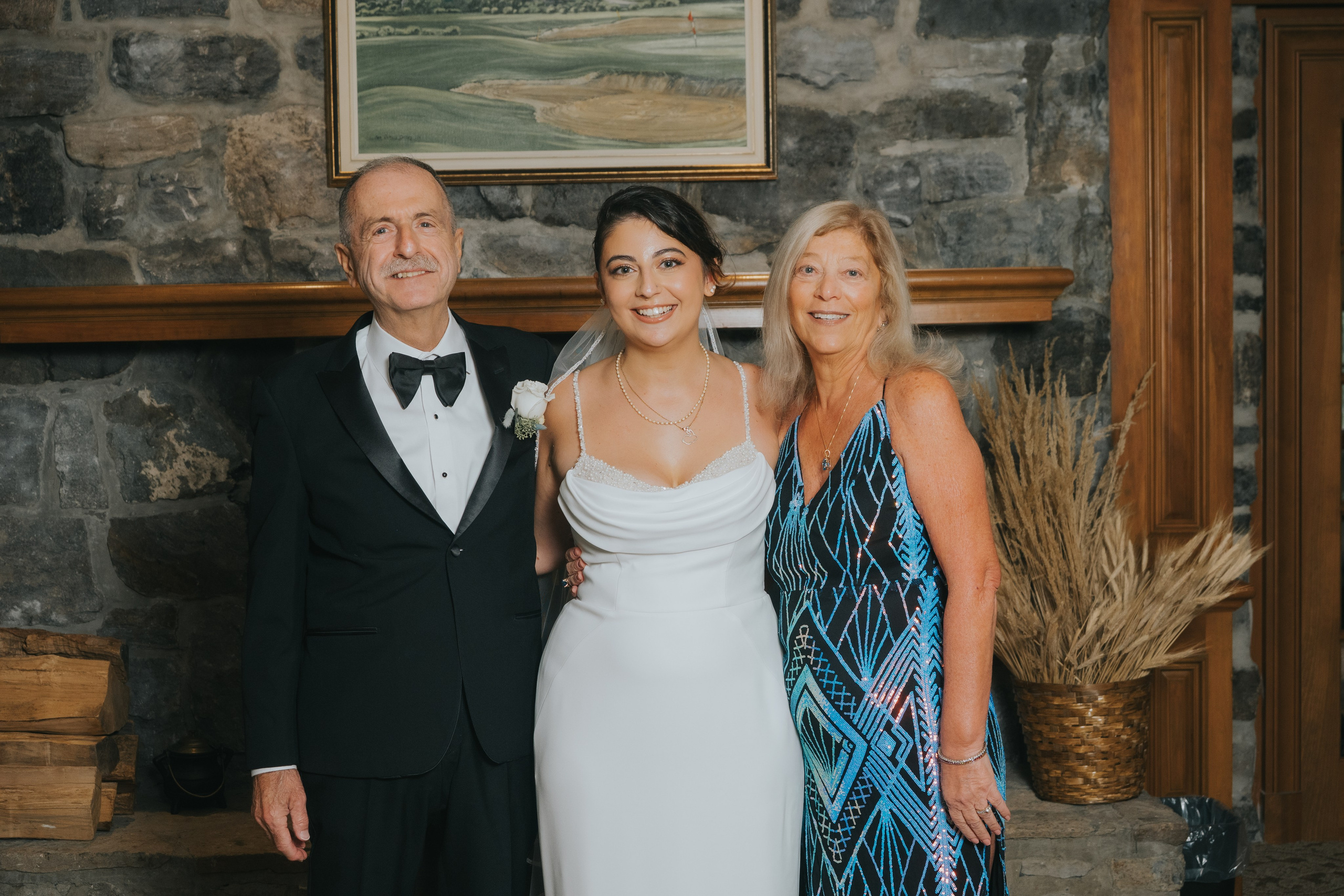 Wedding of Cassandra and Loïc in Beaconsfield, Montreal. Montreal Wedding Photographer — Muriel Oe Photo