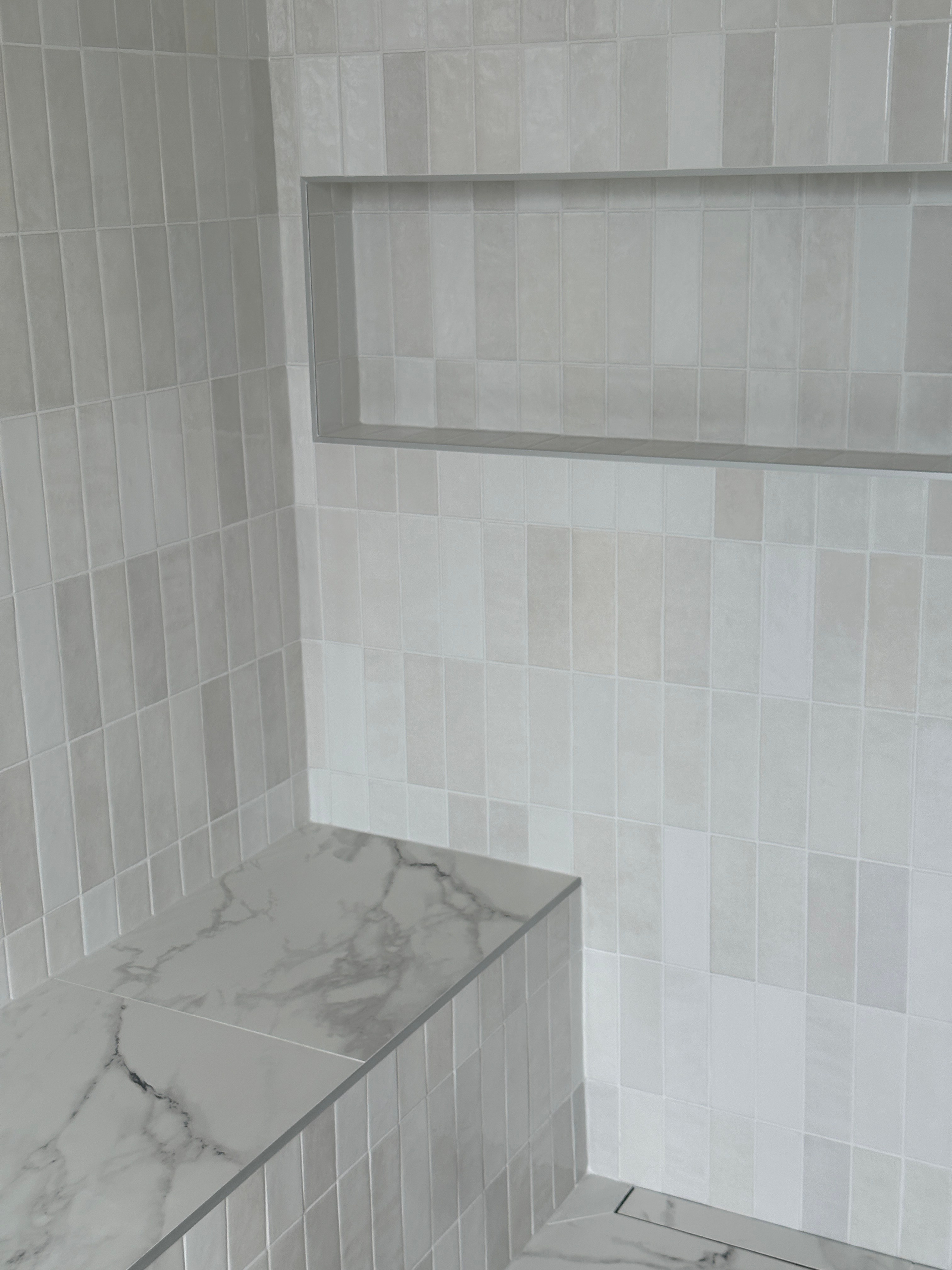 Bathrooms & Showers. Moroz Building Solutions LTD