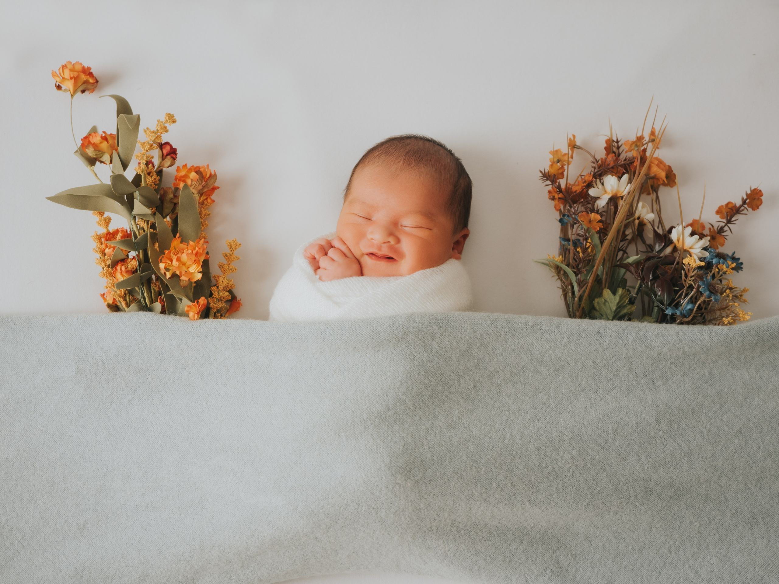 Séance Nouveau-Né de la petite Livia. Mimosa Studios — Maternity & Family Photographer in Montreal