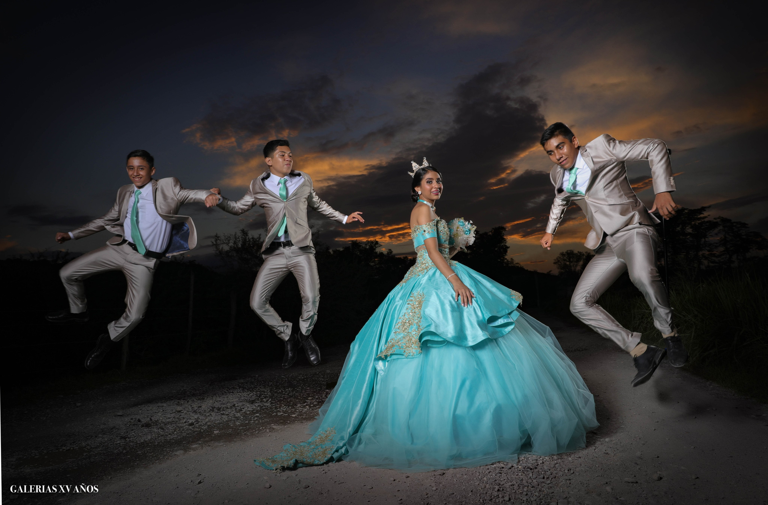 Fotografias de XV años. FOTOGRAFO Galerías XV Años