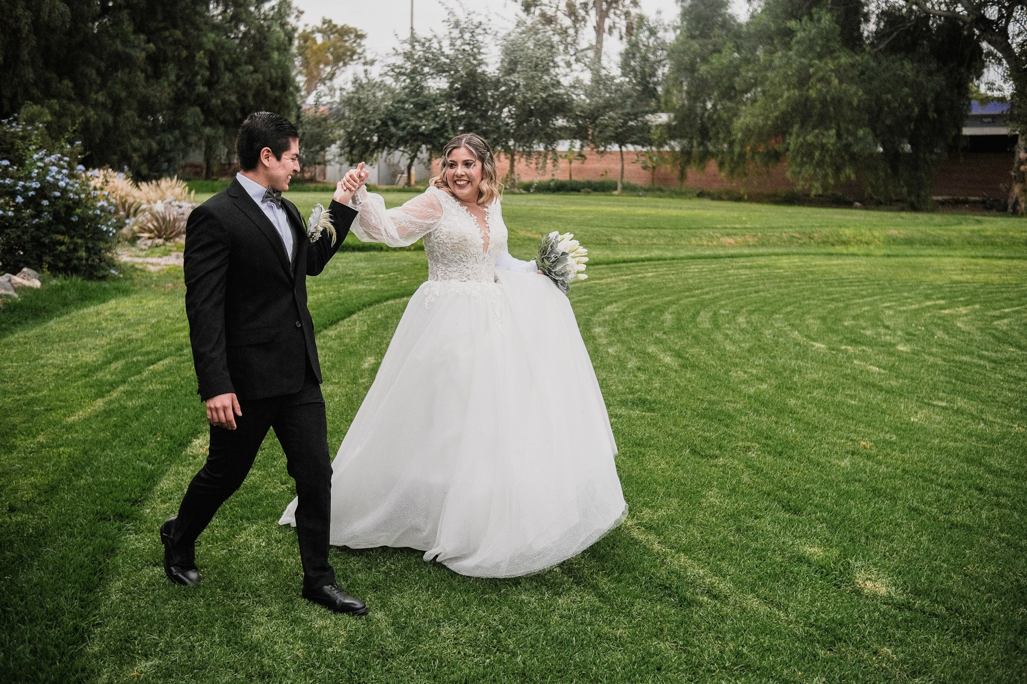 Ale y Misael. Fotógrafo de bodas