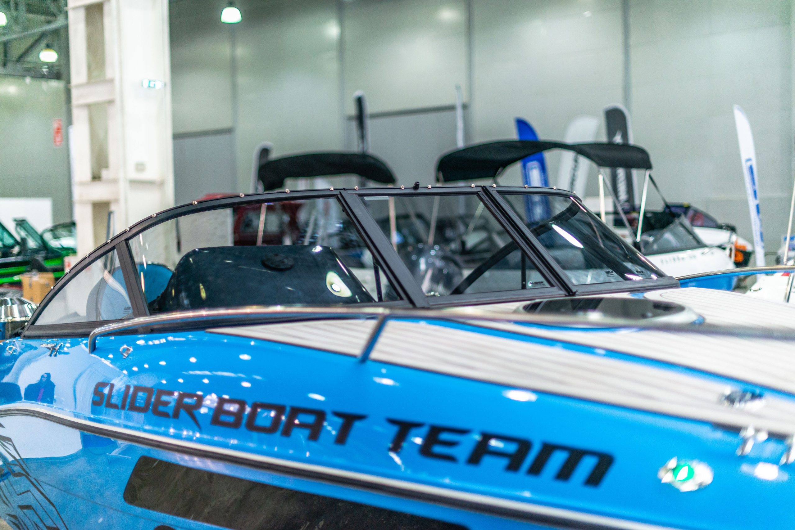 Фотосъемка лодок на Moscow Boat Show 2022. PHOTOGRAPHER QUINTANA ROO