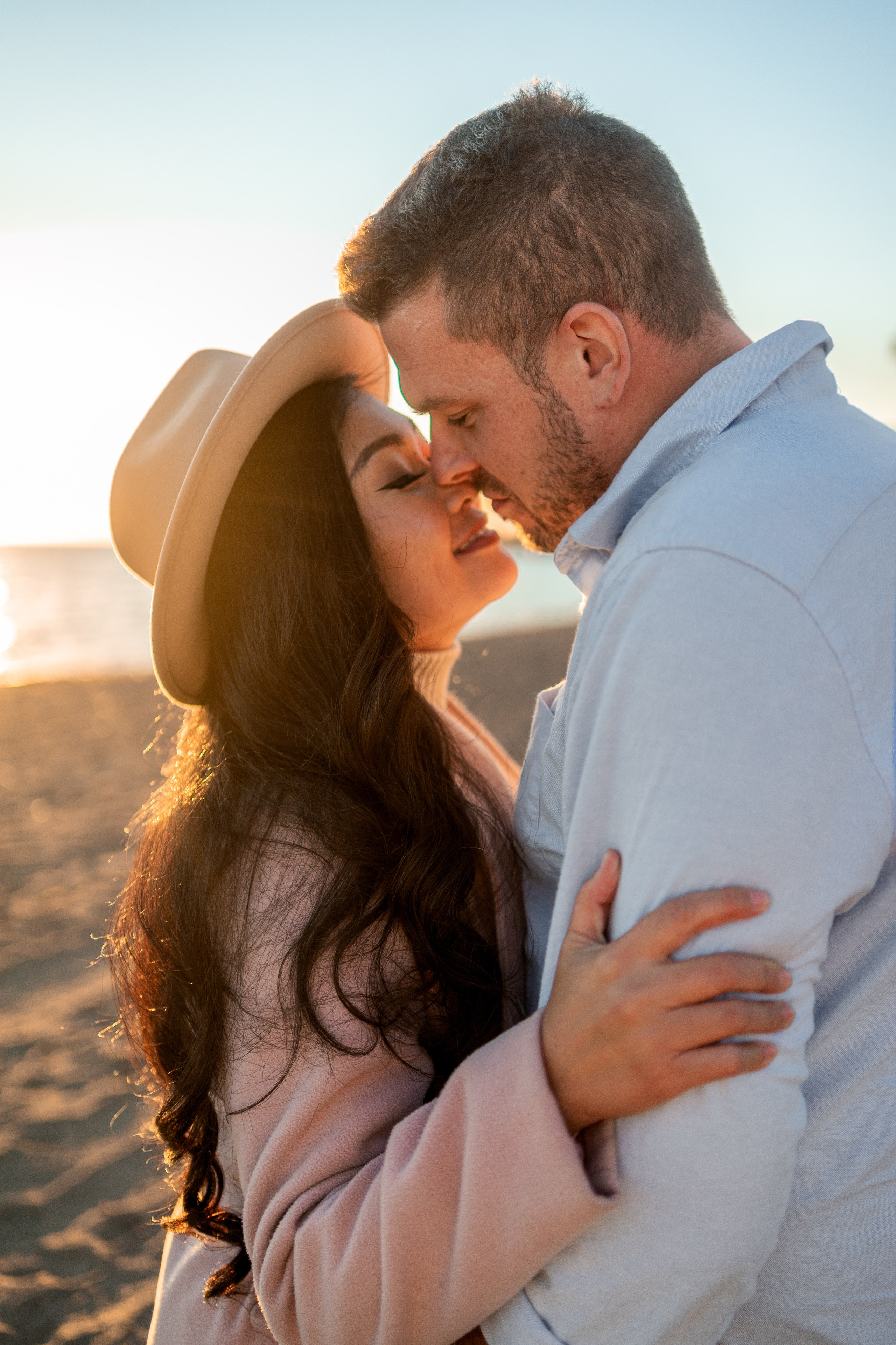 Engagement photoshoot for couples in Ontario