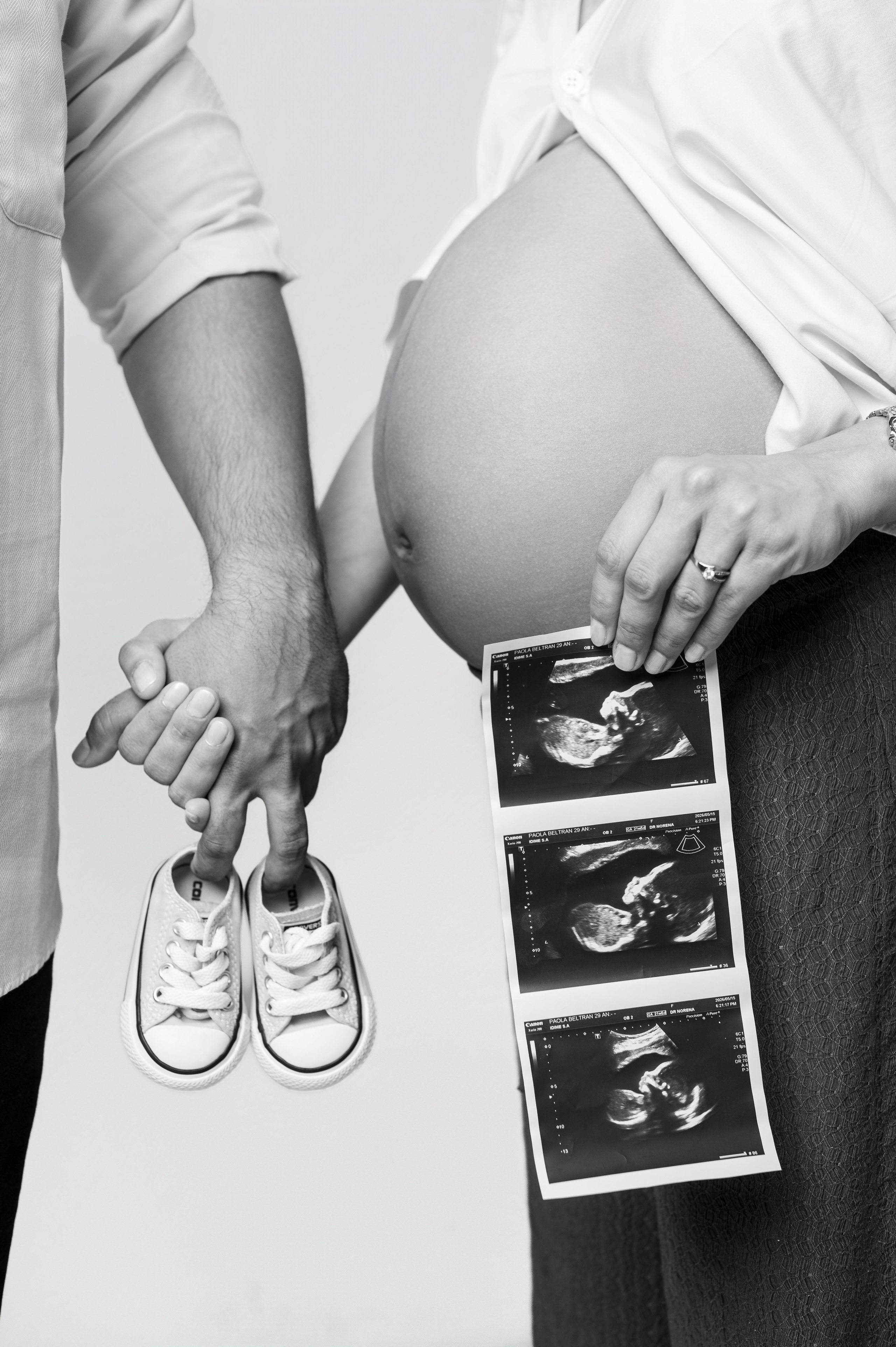 Sesiones Embarazadas. Www.dresalgadophoto.com
