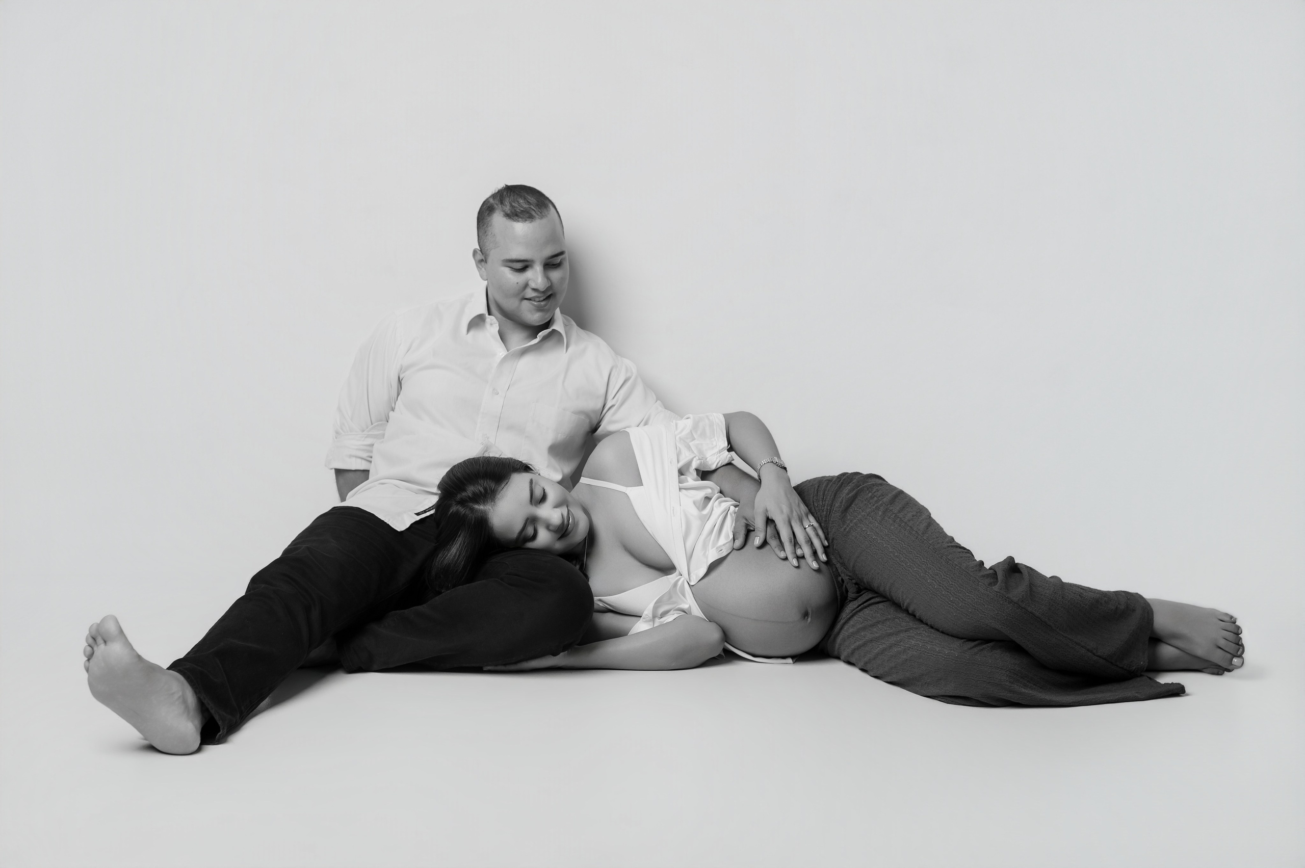 Sesiones Embarazadas. Www.dresalgadophoto.com