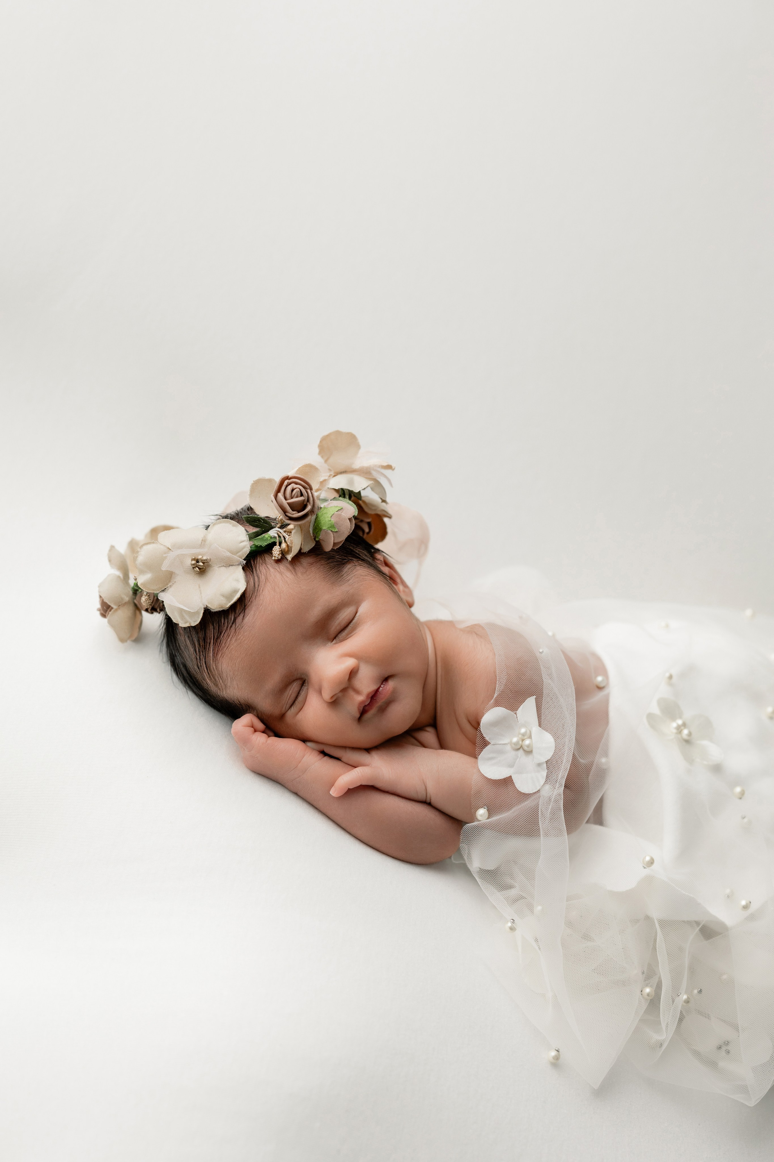 5–20 Days Newborn Photography in Toronto. Iana Banana | Toronto Maternity, Newborn & Family Photographer
