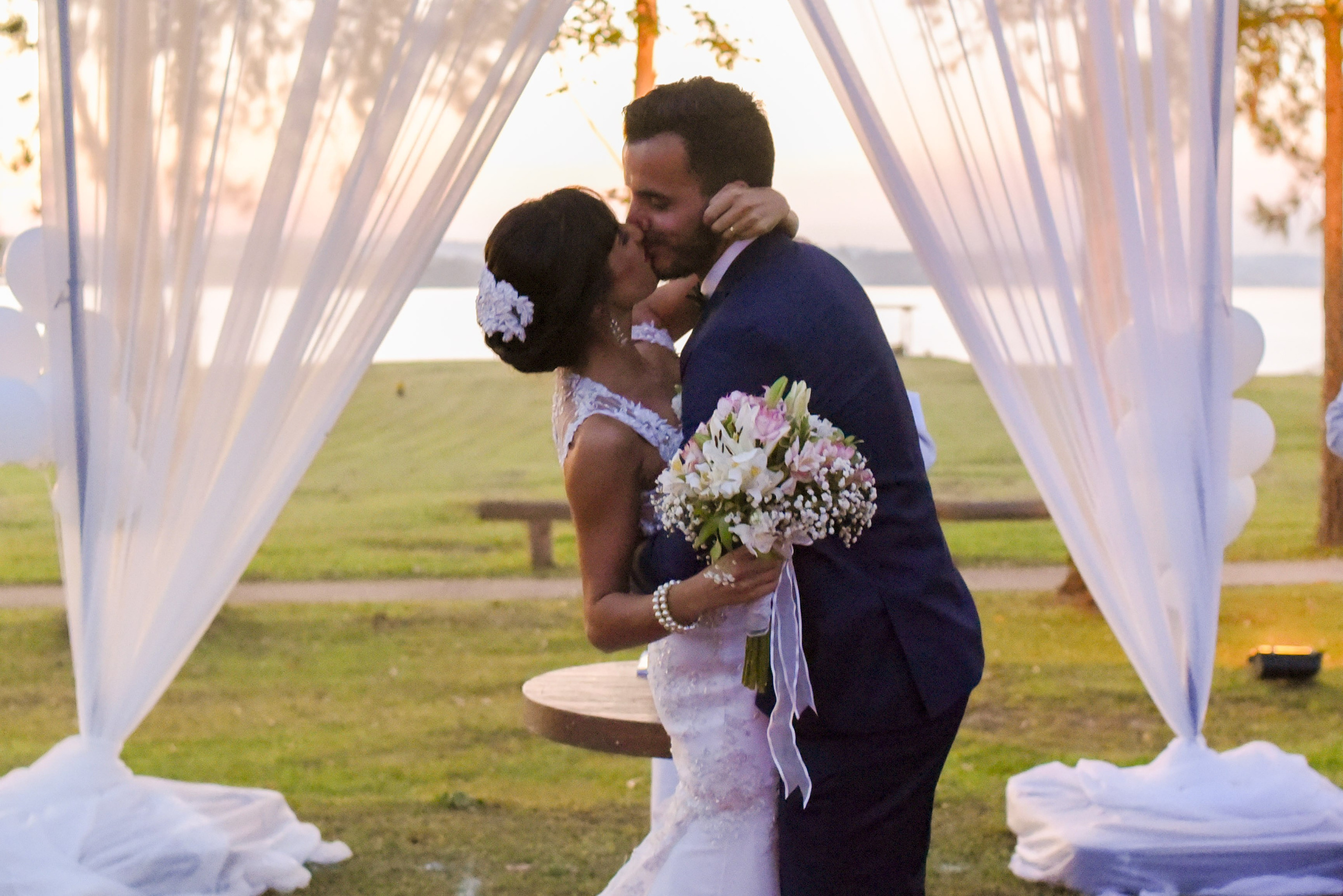 Yuliana & Carlos. Fotografo de casamiento en misiones y fotógrafo de familia  Posadas