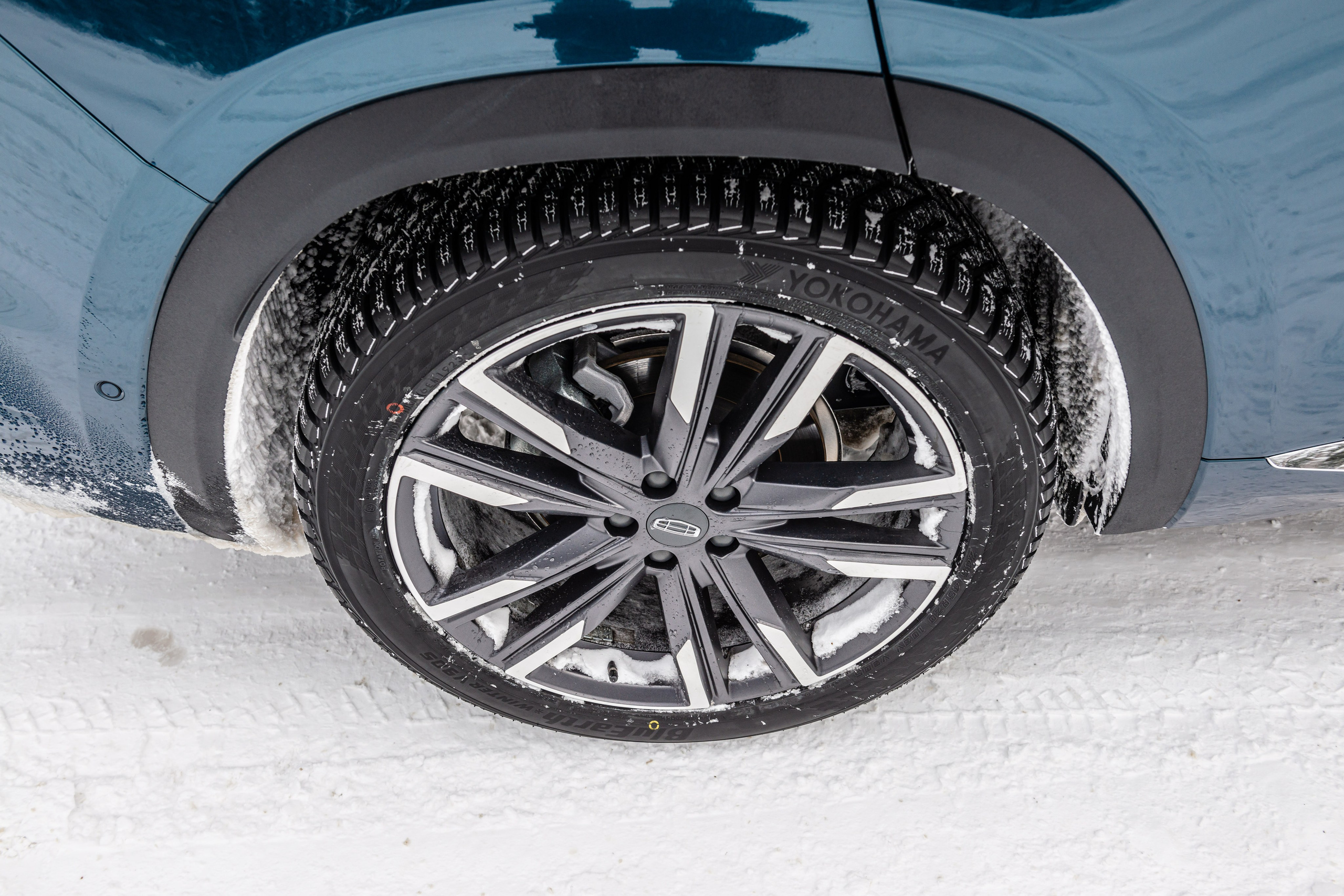 Автомобильная фотосъемка Geely Monjaro. PHOTOGRAPHER QUINTANA ROO