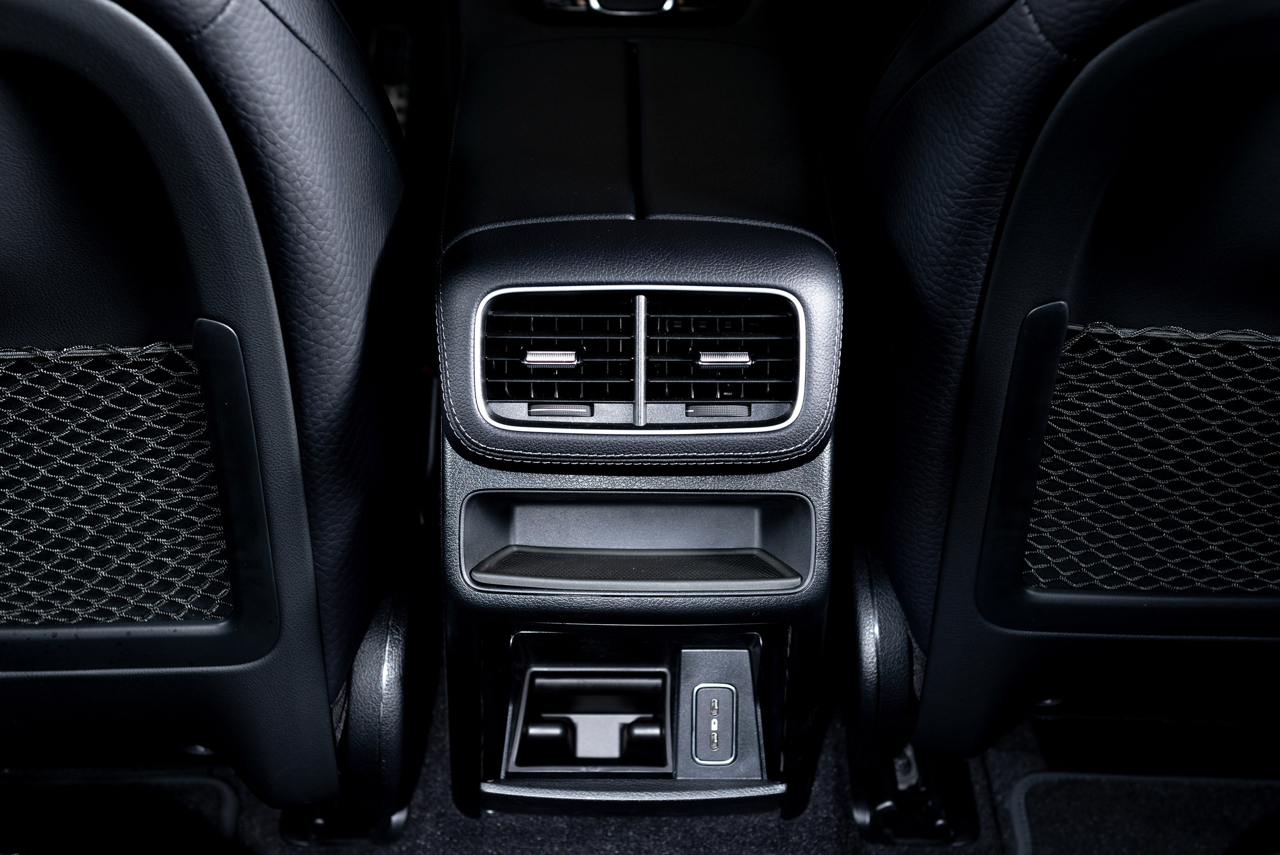 Автомобильная фотосъемка Mercedes GLS в студии. PHOTOGRAPHER QUINTANA ROO