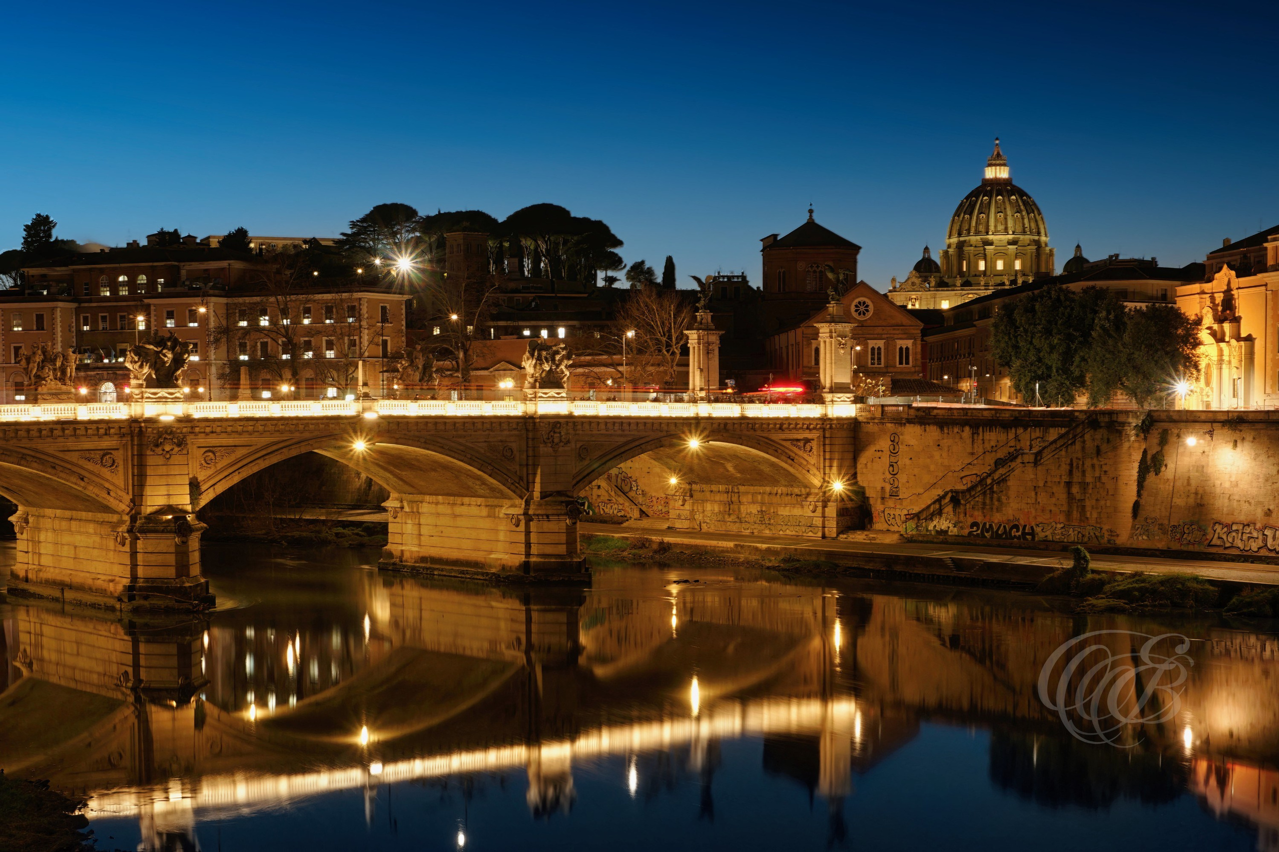 ITALY PHOTOGRAPHY — Sunset at Ponte Vittorio Emanuele II — Ponte Vittorio Emanuele II spanning the Tiber River between the historic center of Rome and Vatican City, Rome, Italy — Eduardo Bartoli Photography.