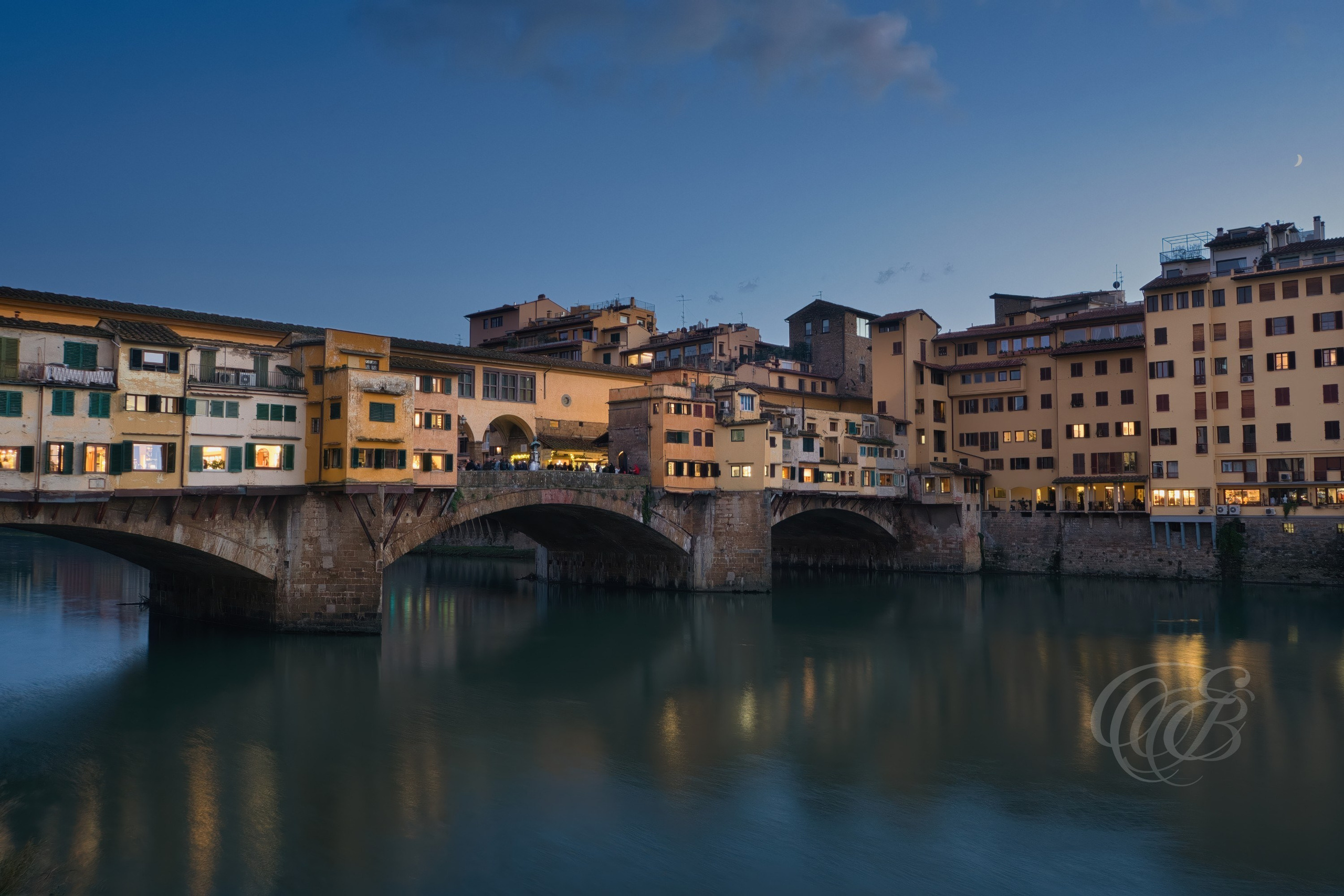 ITALY PHOTOGRAPHY — The Ponte Vecchio at Sunset — Ponte Vecchio crossing the Arno River, one of Florence's most treasured medieval landmarks and an enduring symbol of the city's history, Florence, Italy — Eduardo Bartoli Photography.