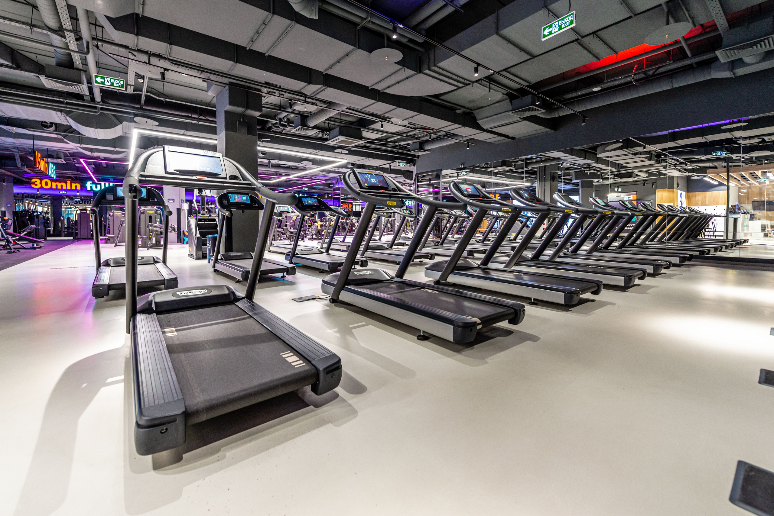 Фитнес-клуб DDX Fitness в Ростокино. ФОТОГРАФ МЕКСИКА КИНТАНА-РОО