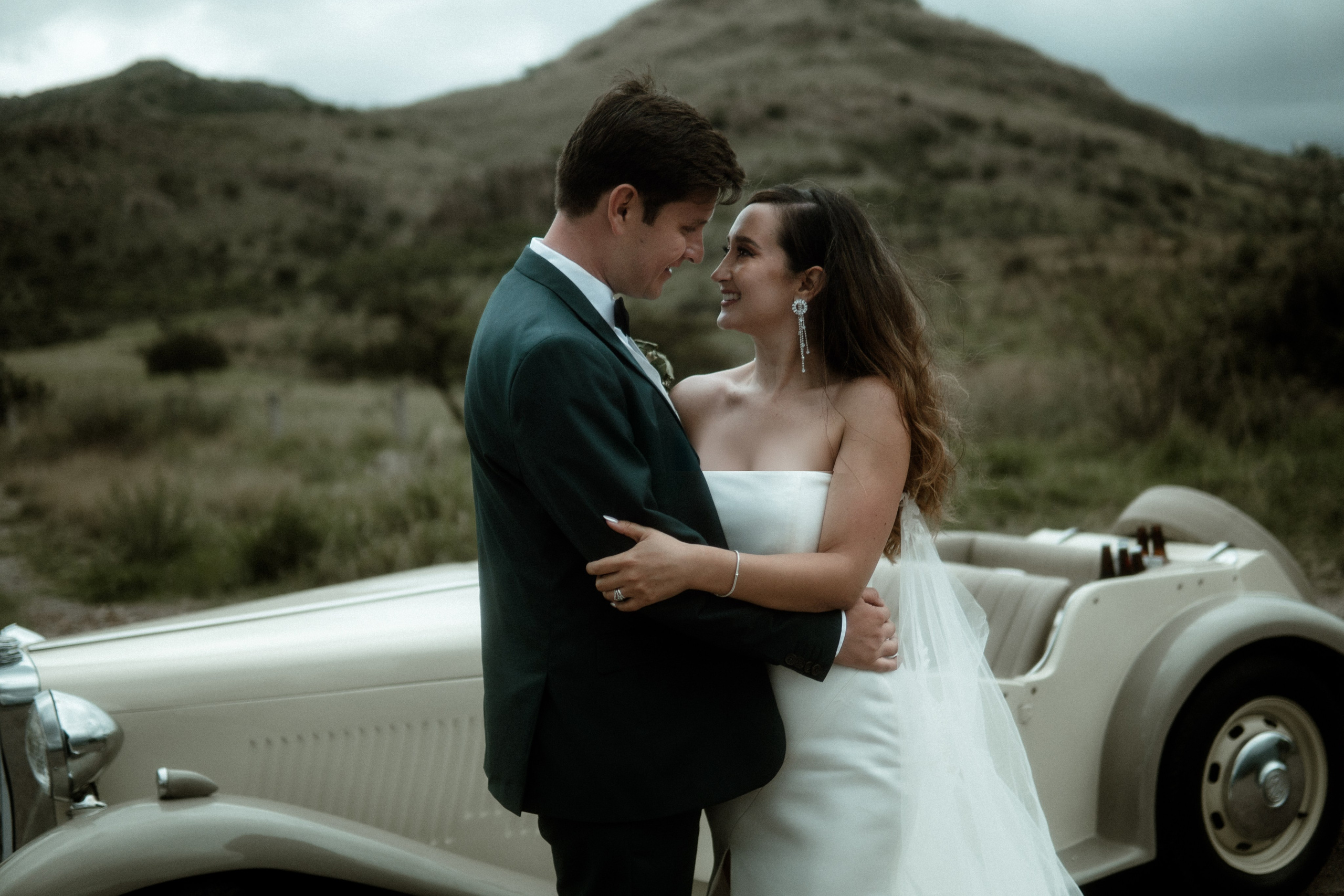 Jorge y Liliana. TWO MILLIMETERS
