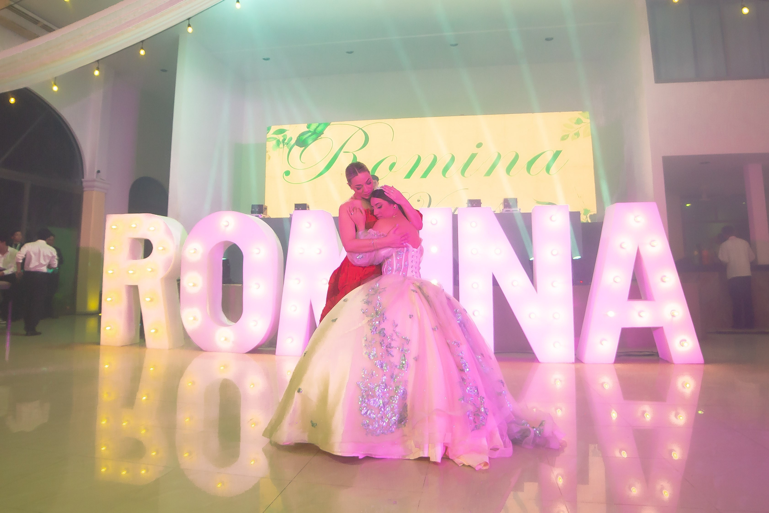XV AÑOS ROMINA. Simón Enríquez Studio