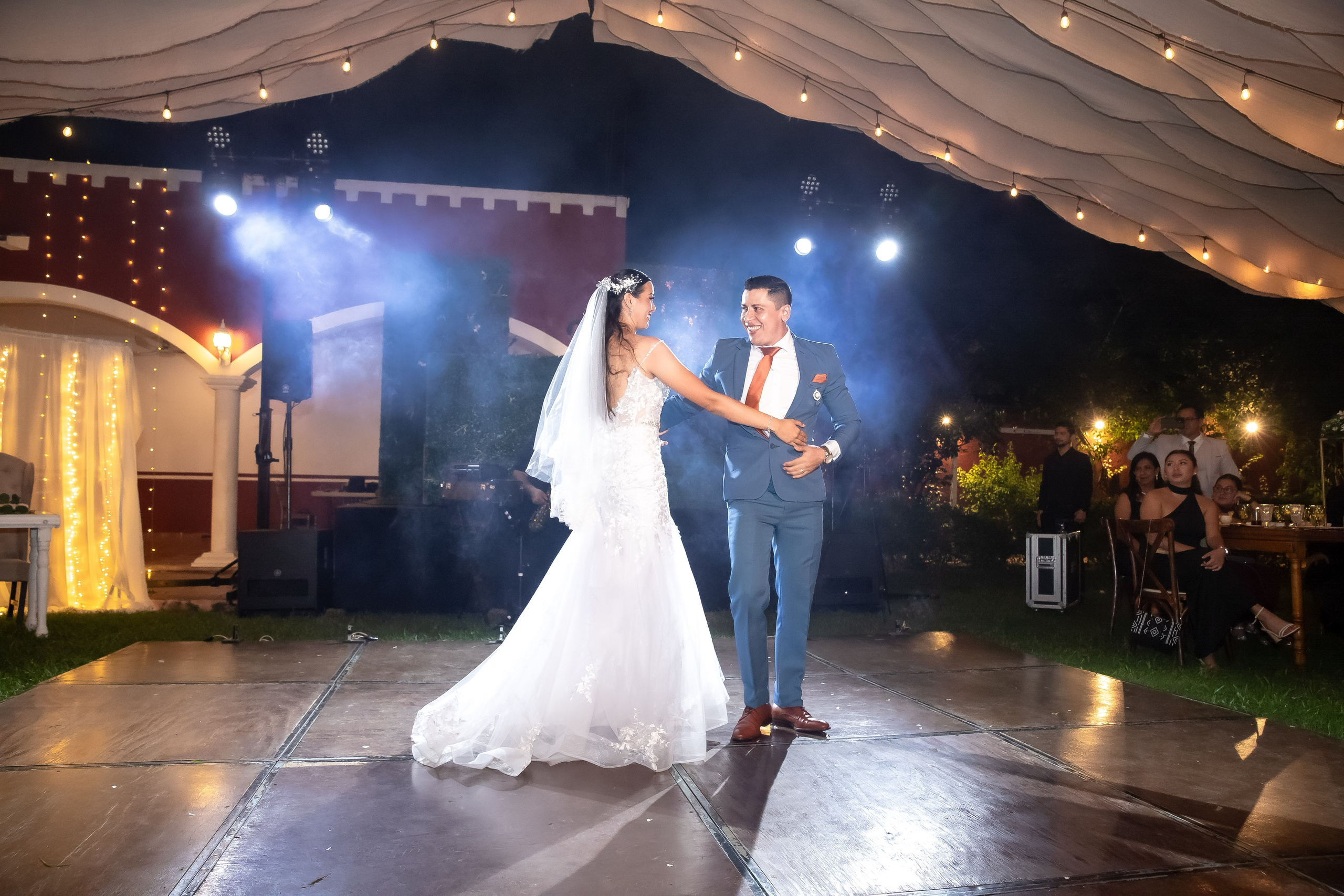 Delta & Cesar. Simón Enríquez Studio