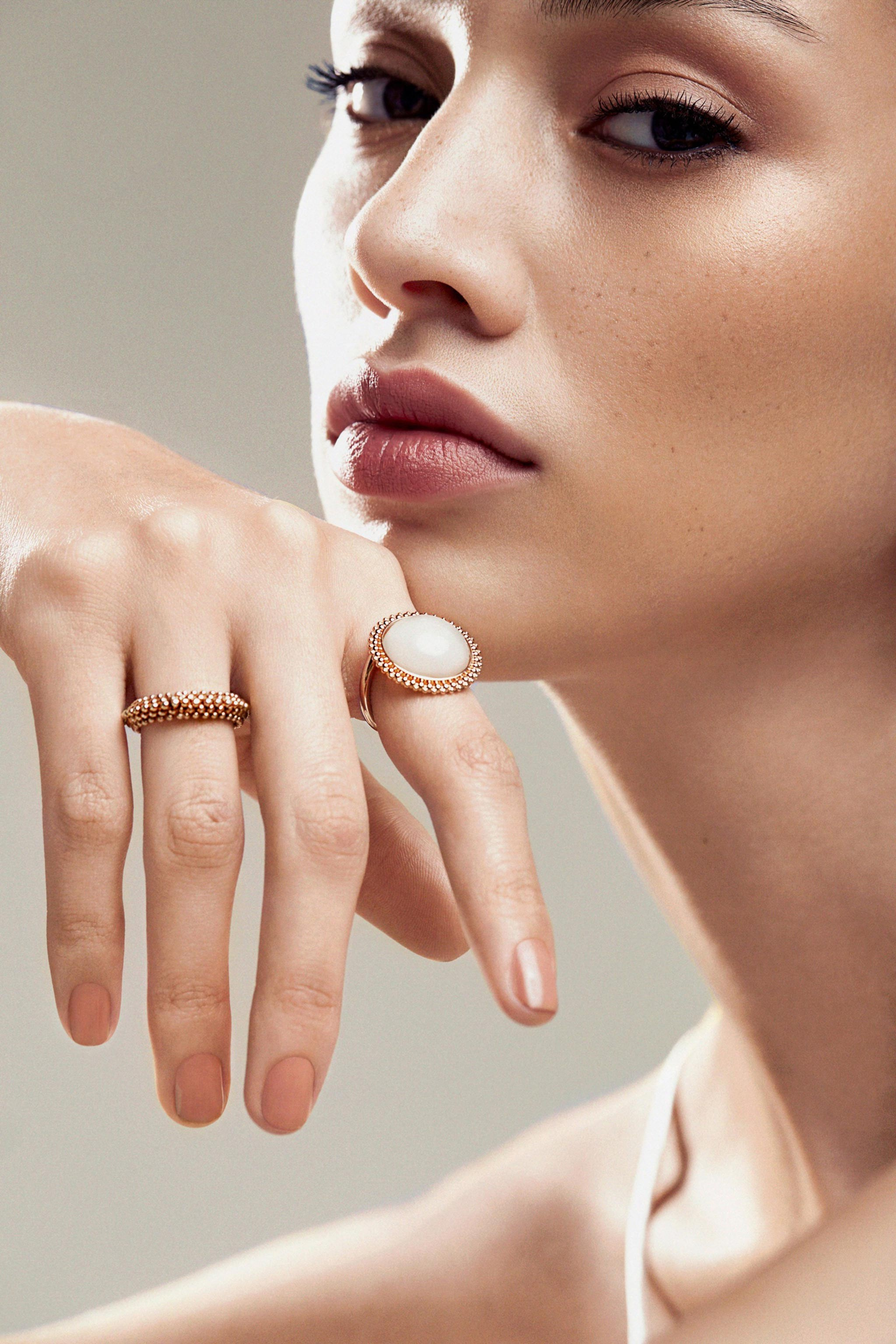 Beauty, Fashion and Editorial Retoucher