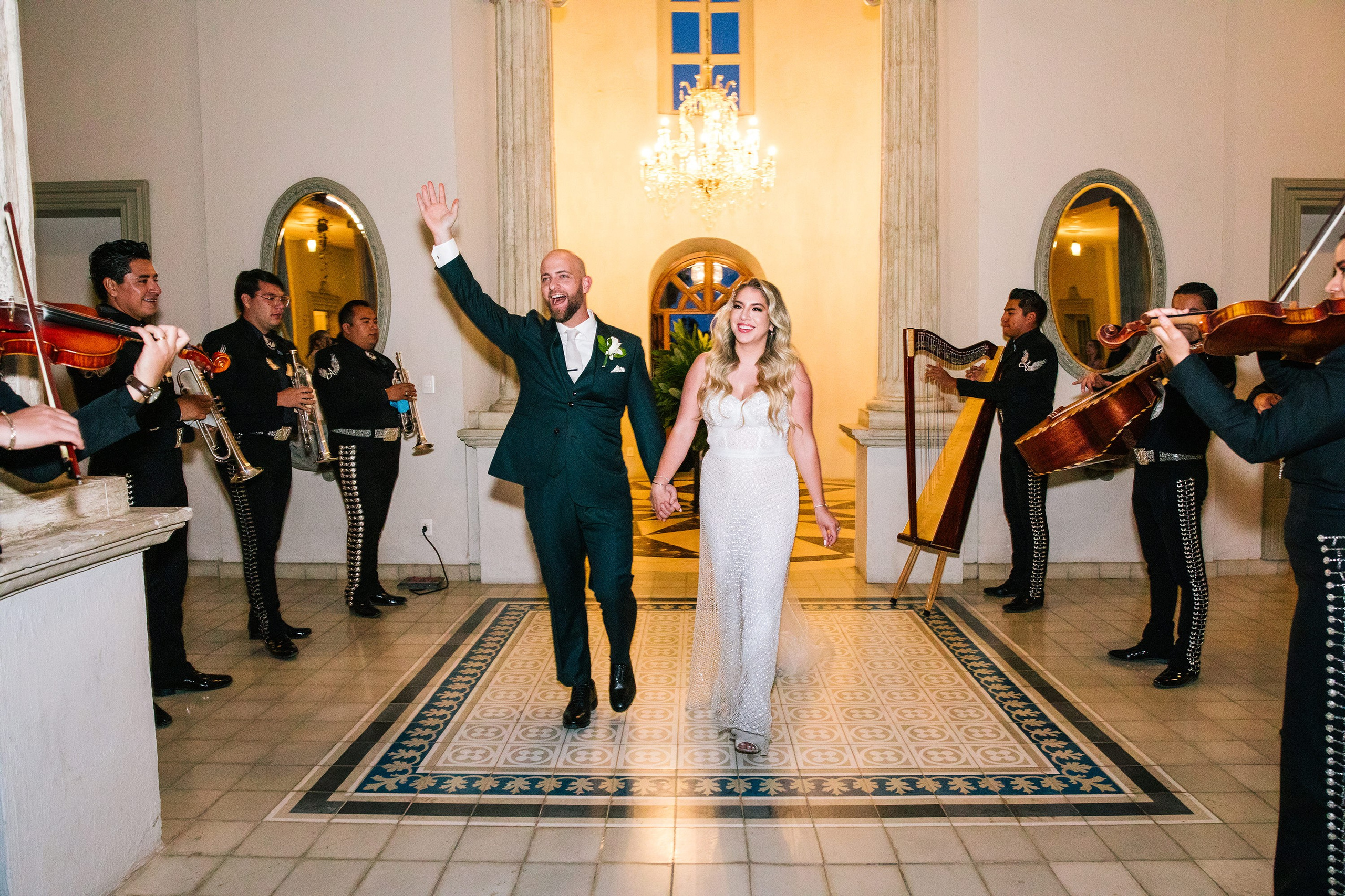 Primer Baile. Wedding Photographer Ruth Preciado