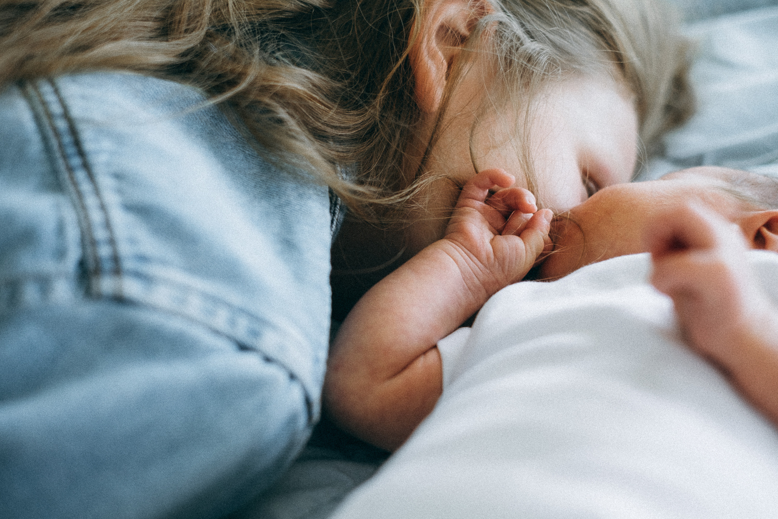 Sesión fotográfica de recién nacido  en Quito. Fotografo de familia en Quito Anastasia Eliseeva