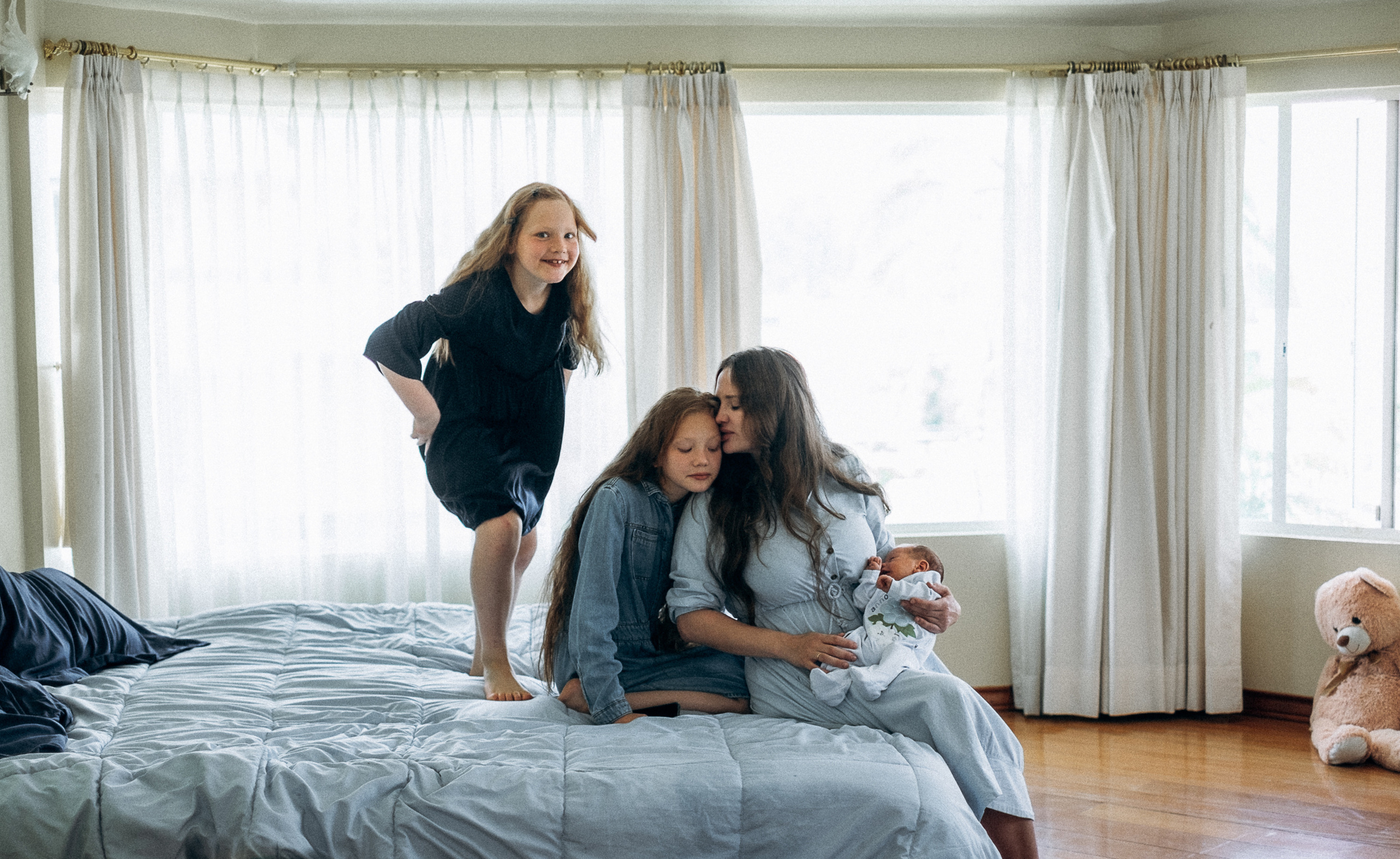 Sesión fotográfica de recién nacido  en Quito. Fotografo de familia en Quito Anastasia Eliseeva