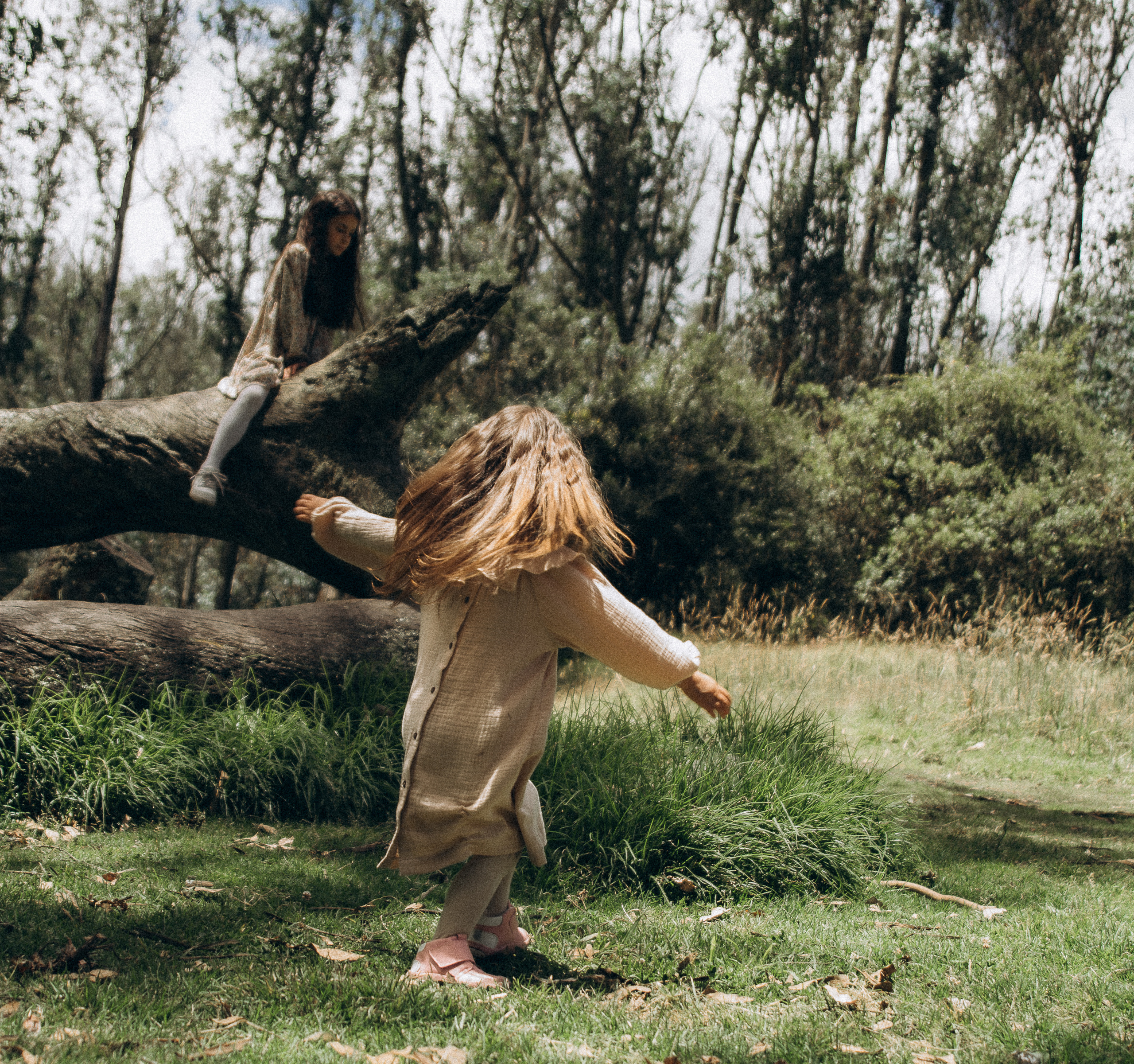 Sesión fotográfica de familia estilo lifestyle. Fotografo de familia en Quito Anastasia Eliseeva
