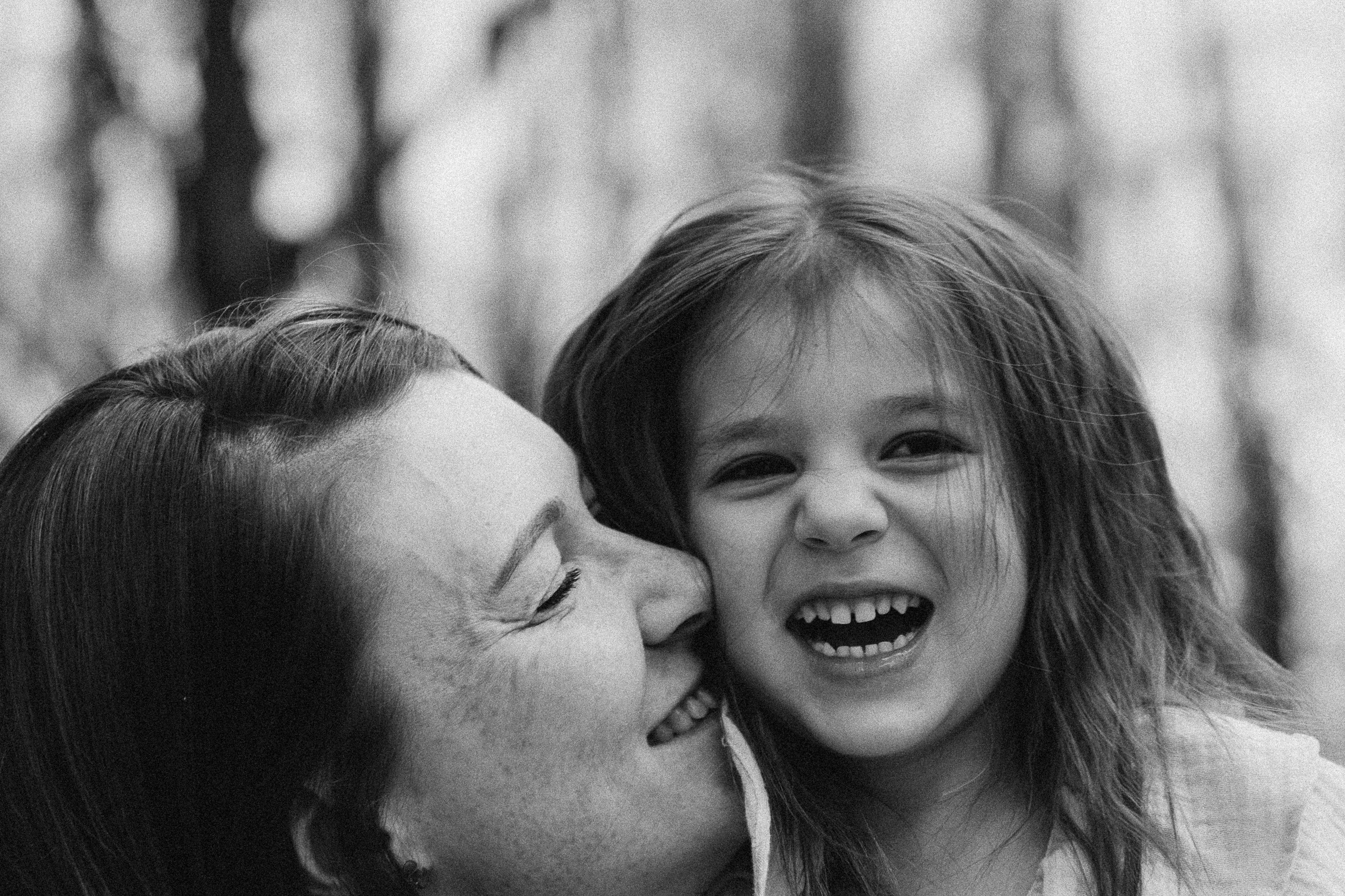 Sesión fotográfica de familia estilo lifestyle. Fotografo de familia en Quito Anastasia Eliseeva
