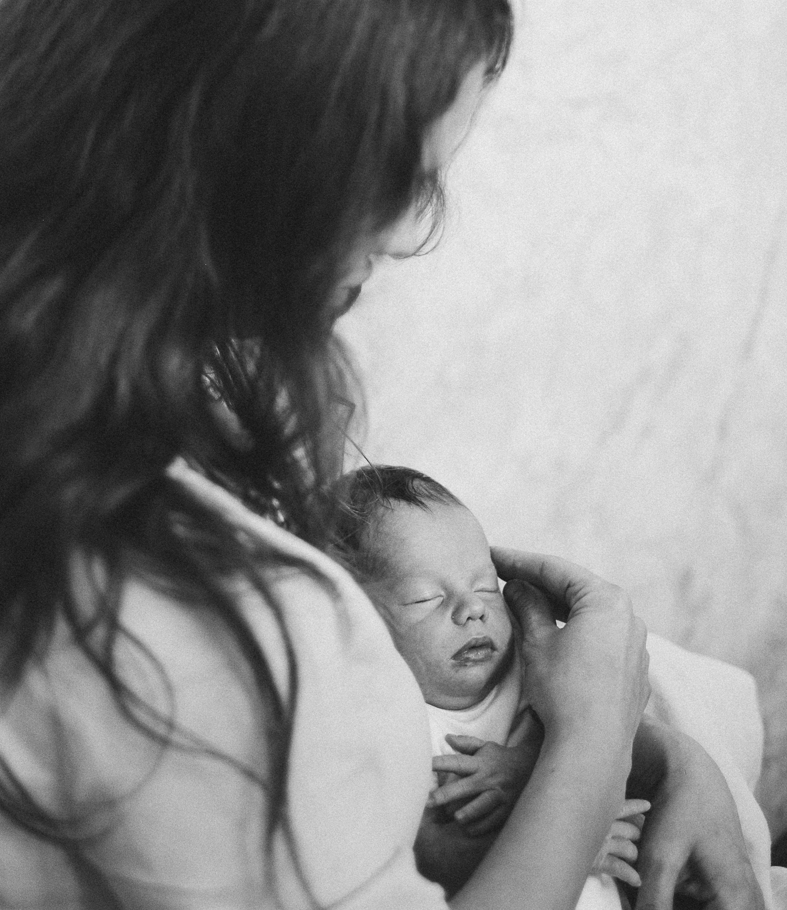 Sesión fotográfica de recién nacido  en Quito. Fotografo de familia en Quito Anastasia Eliseeva