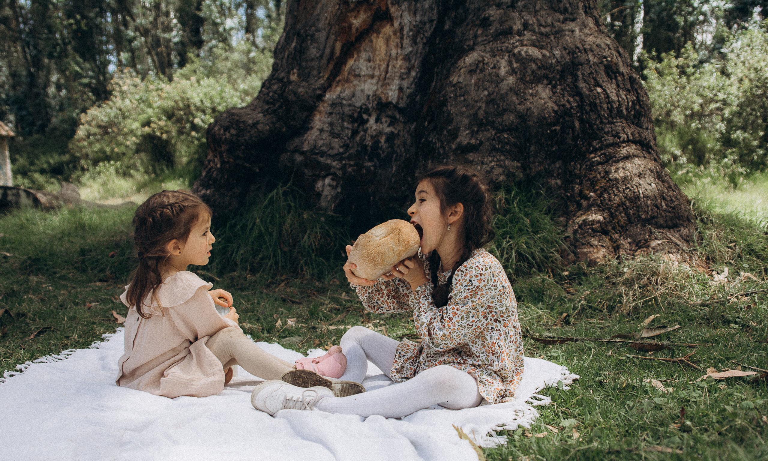 Sesión fotográfica de familia estilo lifestyle. Fotografo de familia en Quito Anastasia Eliseeva
