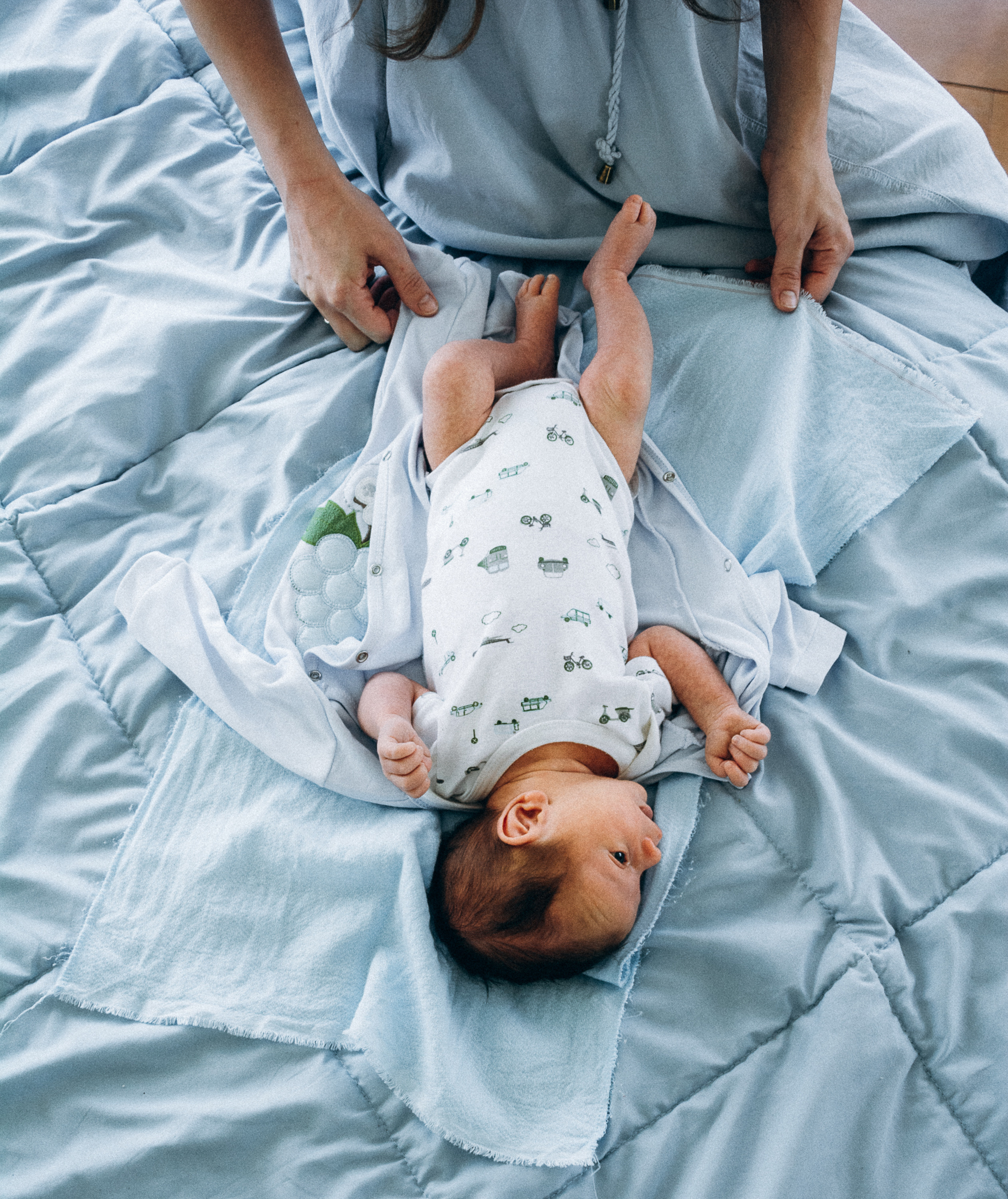 Sesión fotográfica de recién nacido  en Quito. Fotografo de familia en Quito Anastasia Eliseeva