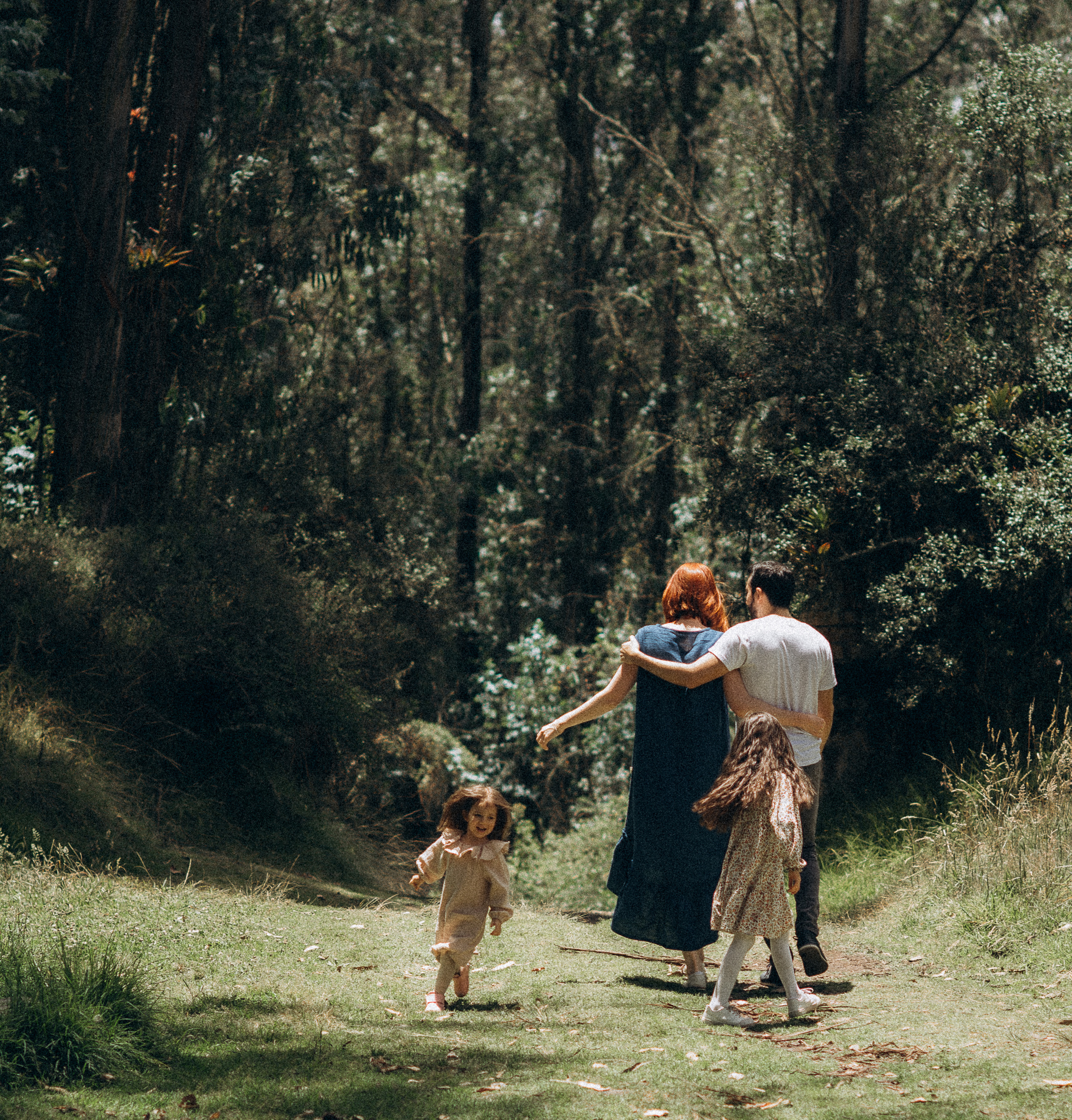 Sesión fotográfica de familia estilo lifestyle. Fotografo de familia en Quito Anastasia Eliseeva