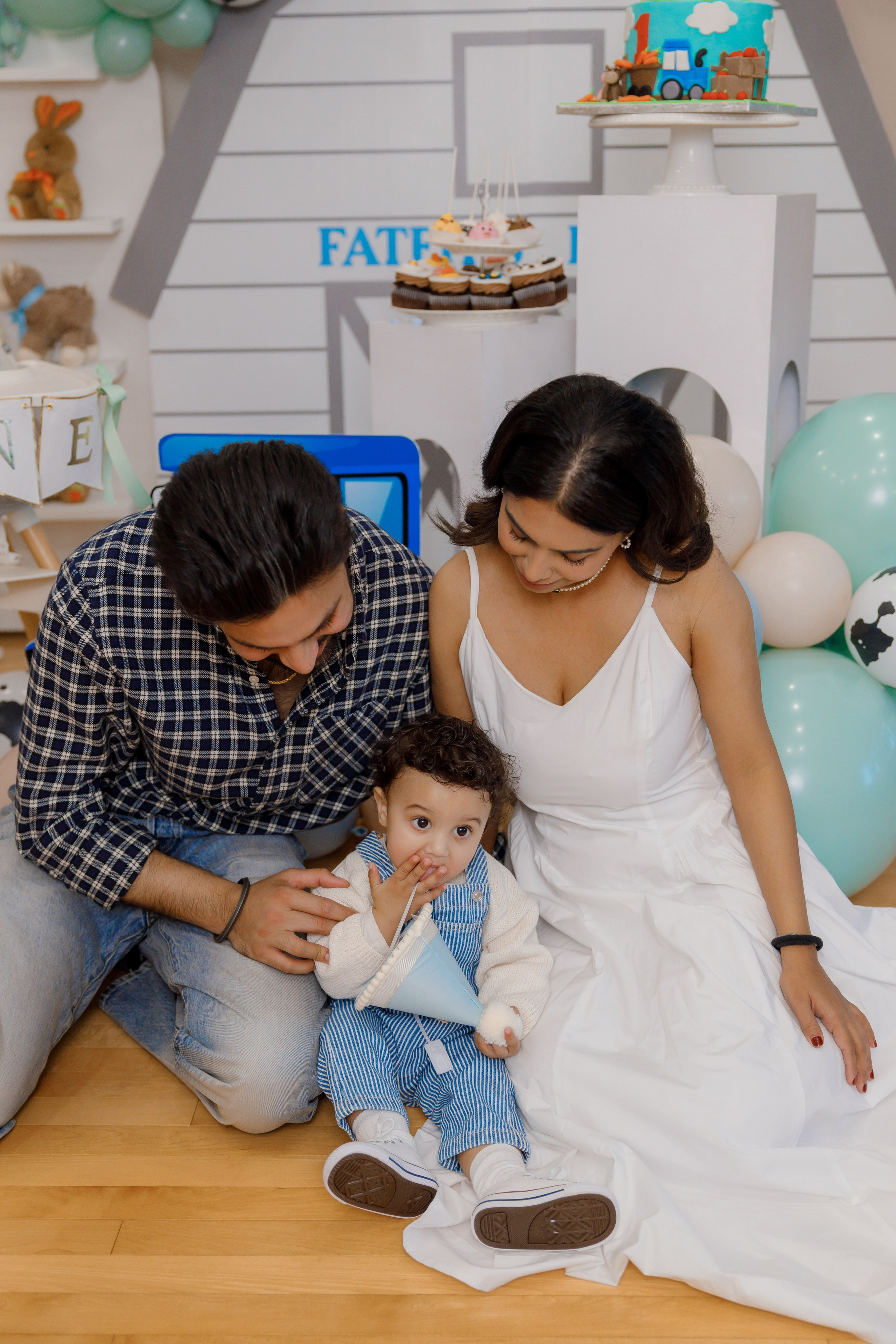 Fateh’s 1st birthday. Photographer Elvira Hryshchenko