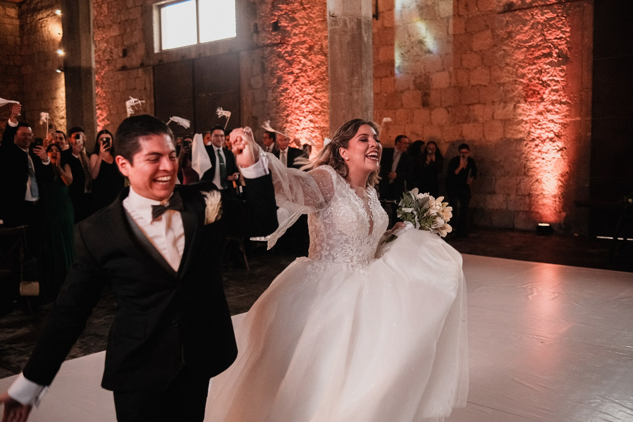 Ale y Misael. Fotógrafo de bodas